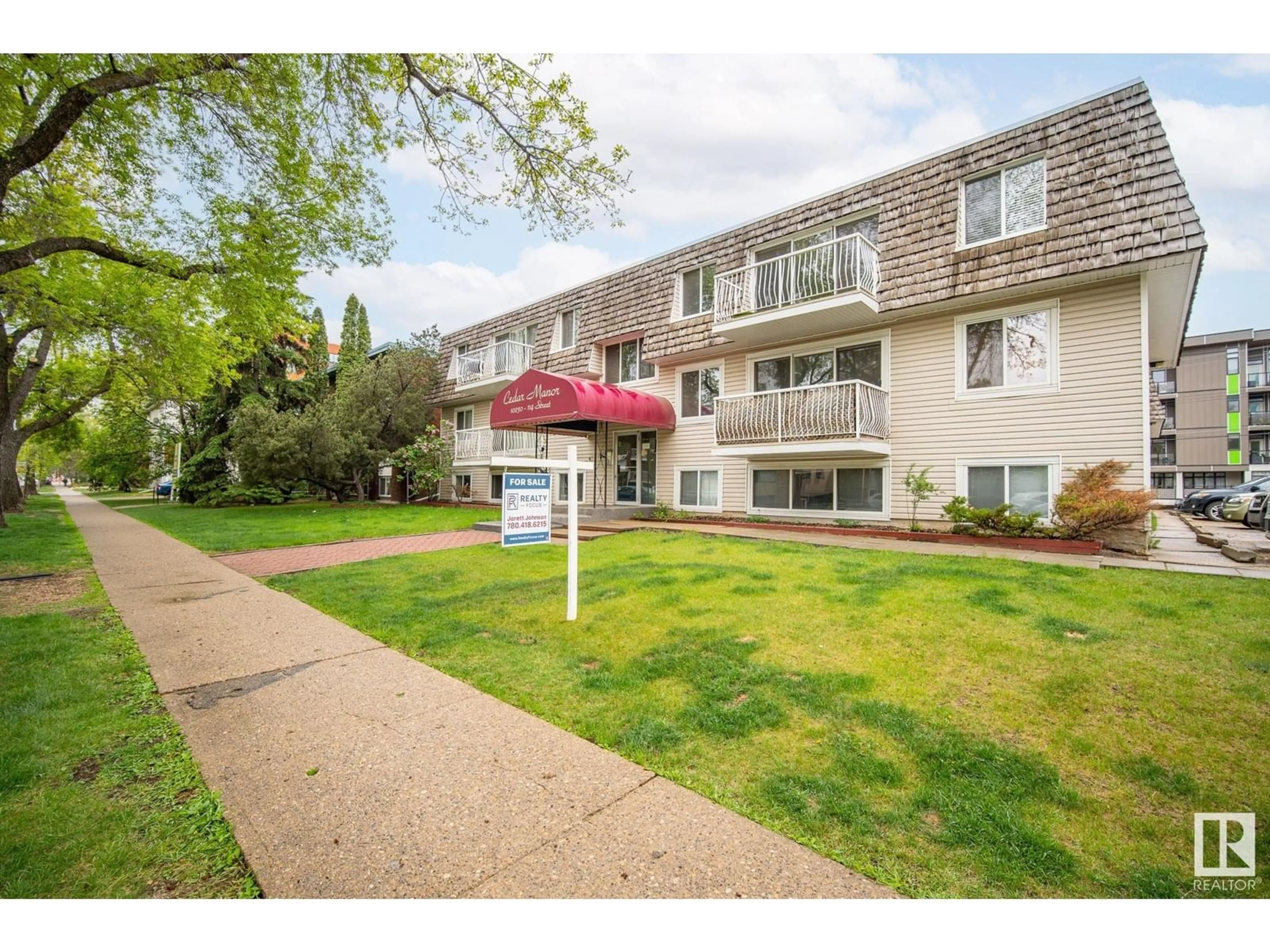 Unknown for #104 - 10230 114 ST, Edmonton Alberta T5K1R9