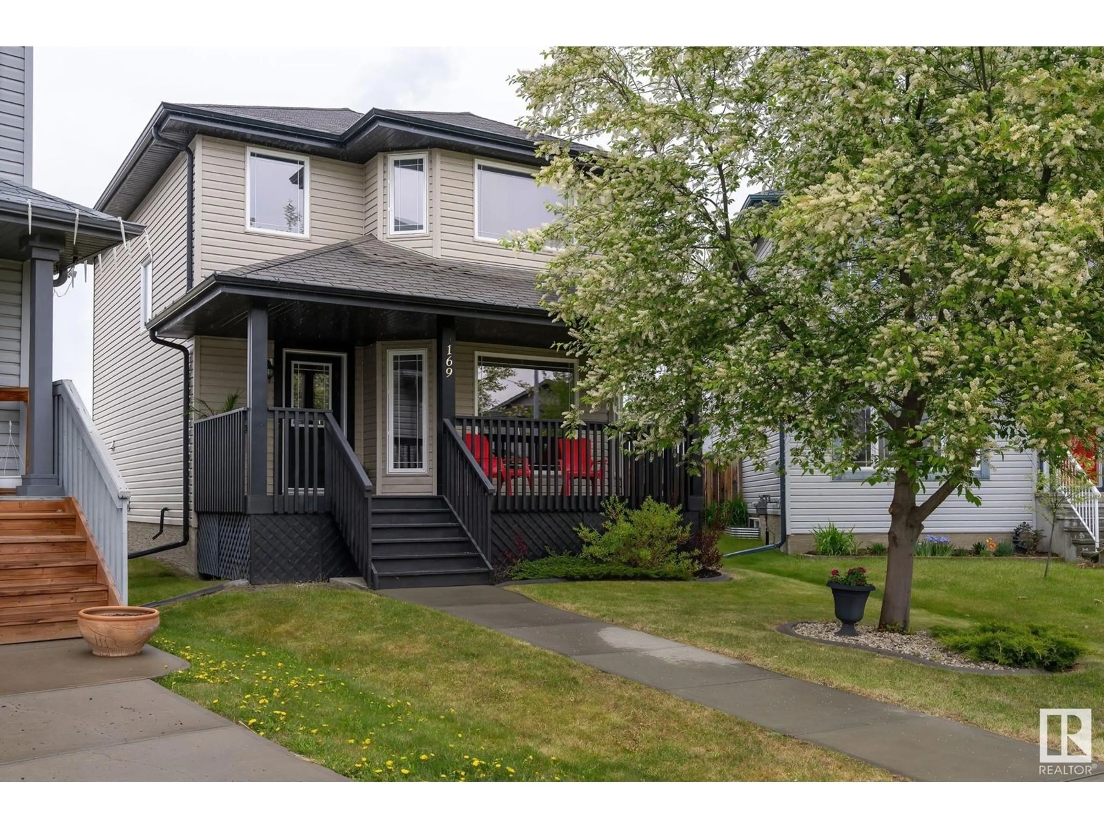 Home with vinyl exterior material, street for 169 BROOKVIEW PL, Stony Plain Alberta T7X2X7