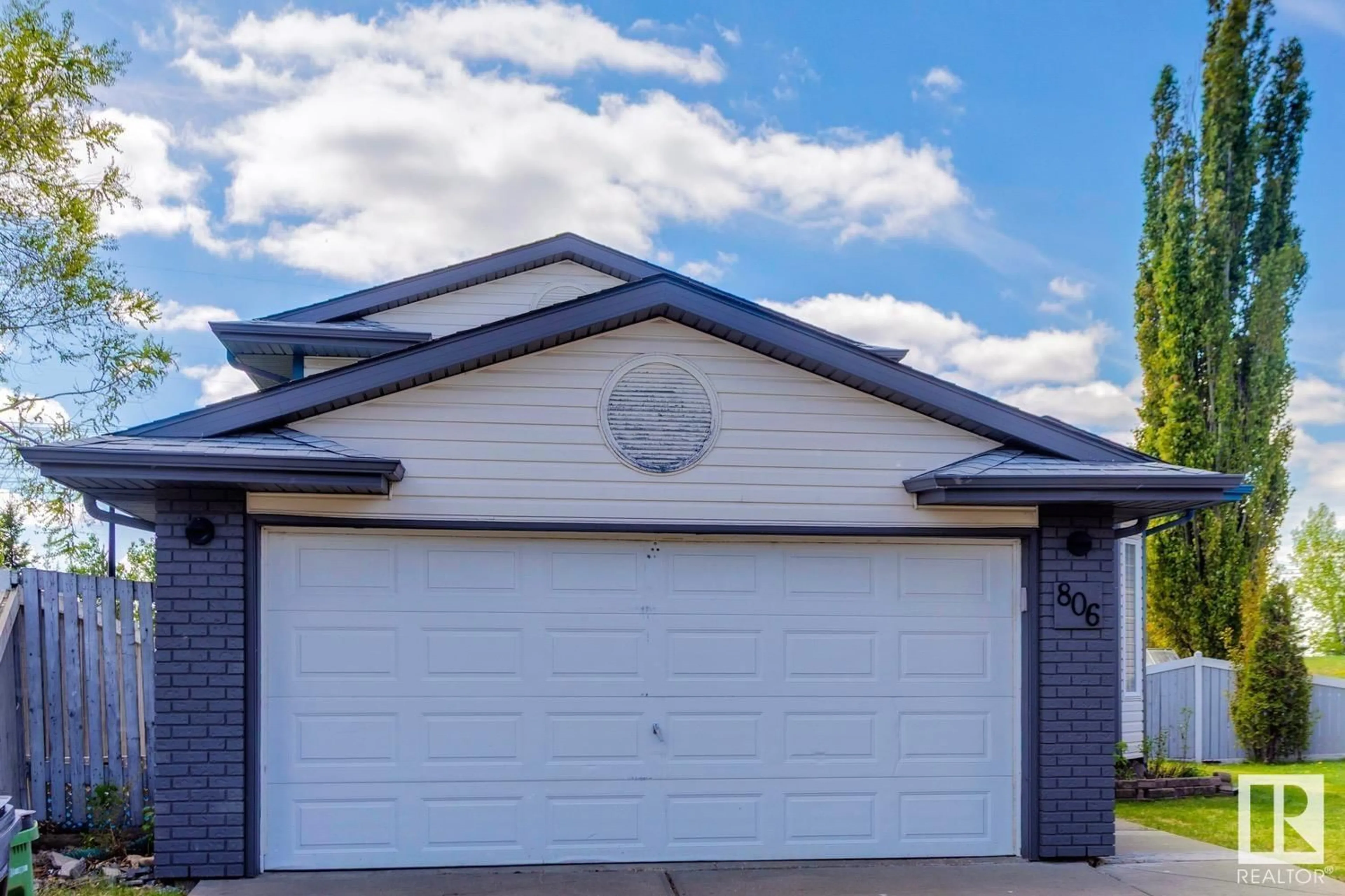 Unknown for NW - 806 118A ST, Edmonton Alberta T6J6Z9