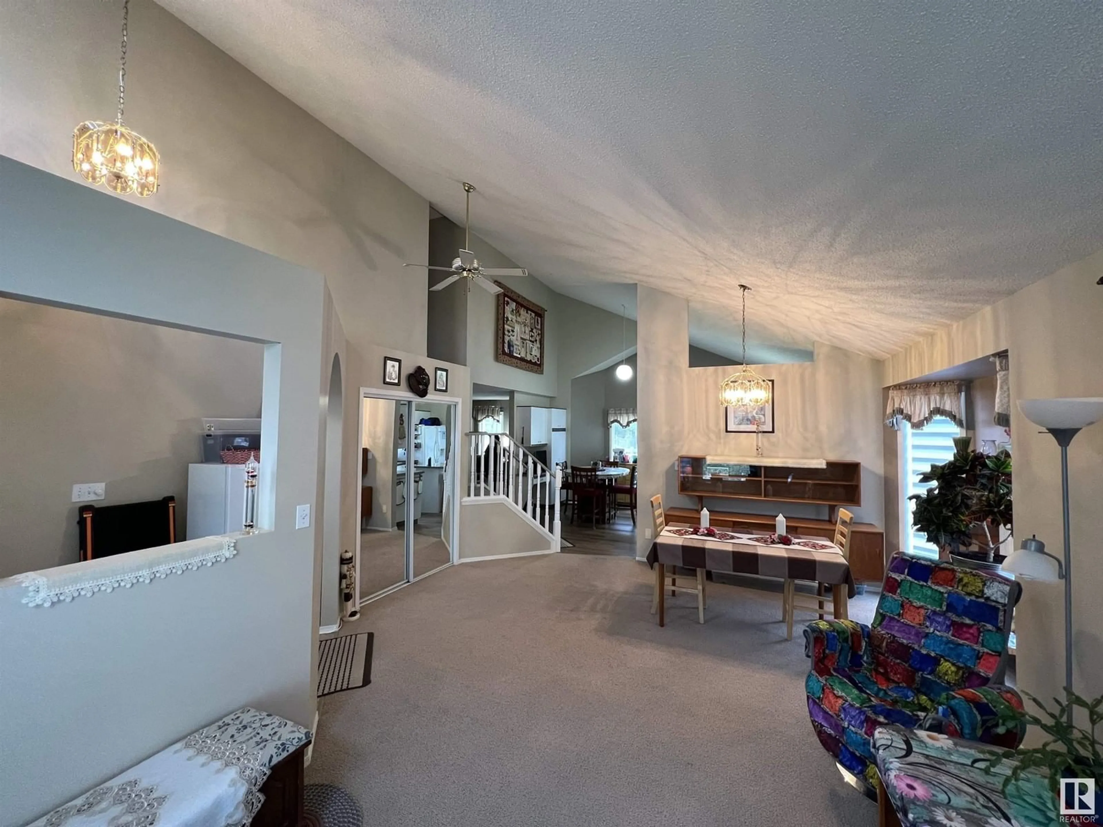 Indoor foyer for 5806 49 AV, Beaumont Alberta T4X1C2