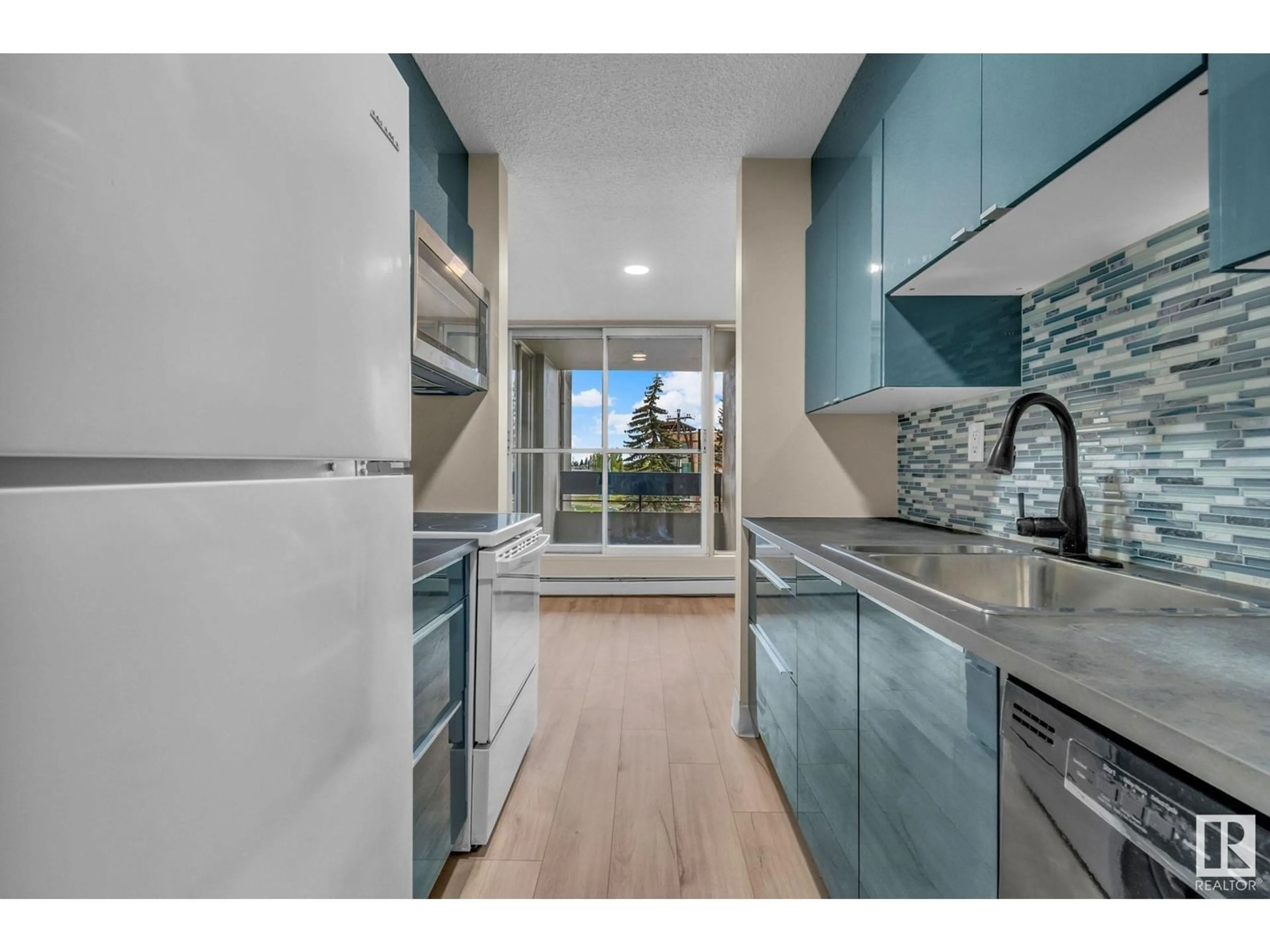 Unknown for 21 - 8745 165 ST, Edmonton Alberta T5R2R7