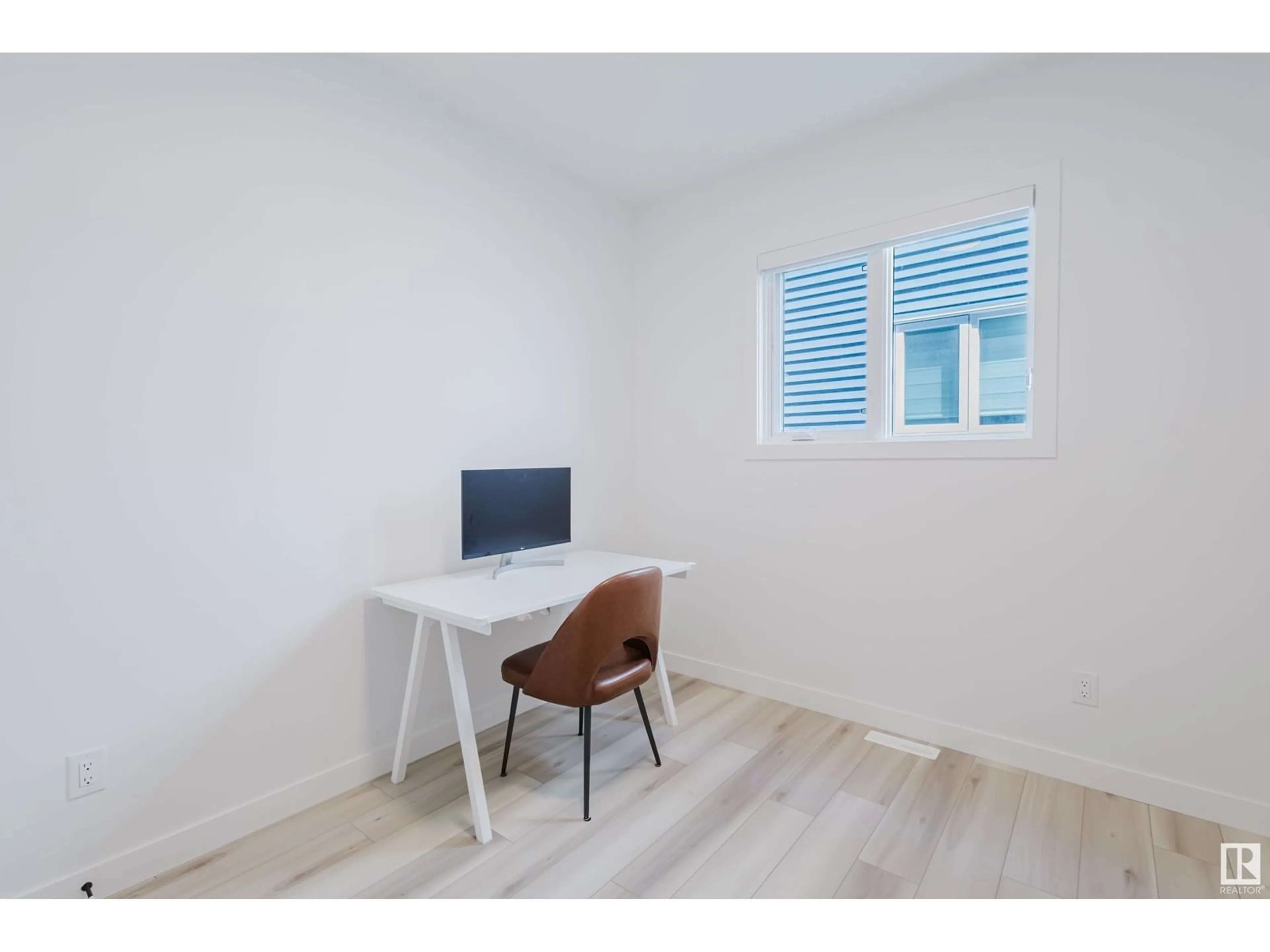 A pic of a room for NW - 19119 22 AV, Edmonton Alberta T6M1R1