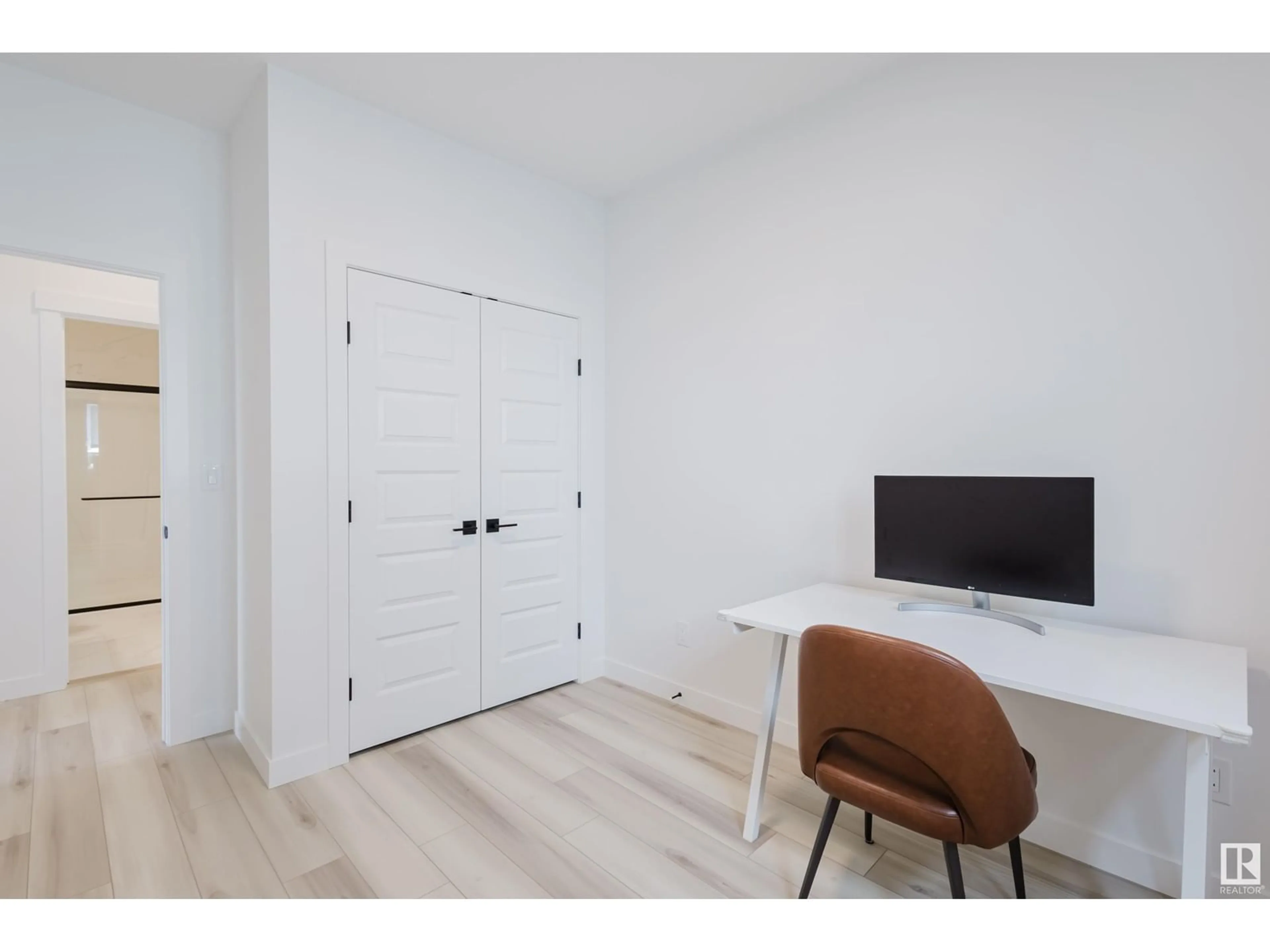 A pic of a room for NW - 19119 22 AV, Edmonton Alberta T6M1R1