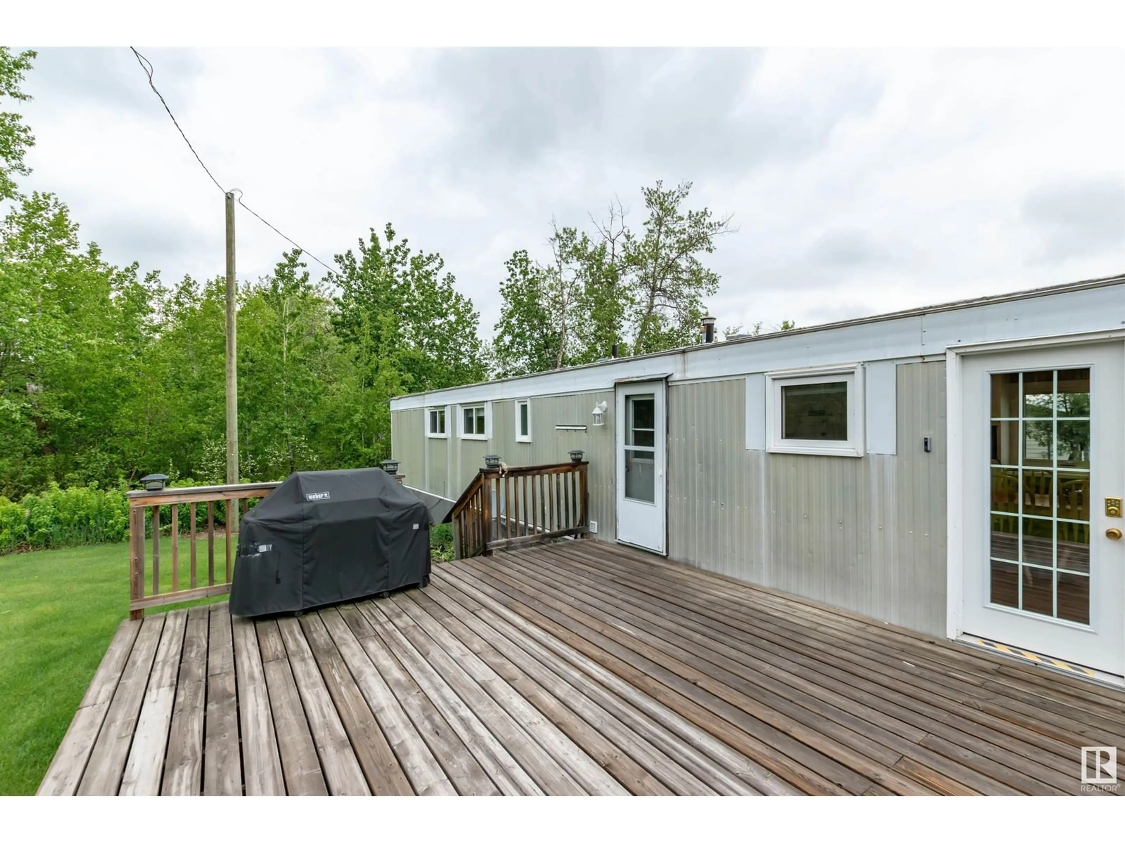 Shed for 169 53110 RGE ROAD 213, Rural Strathcona County Alberta T8G2C3