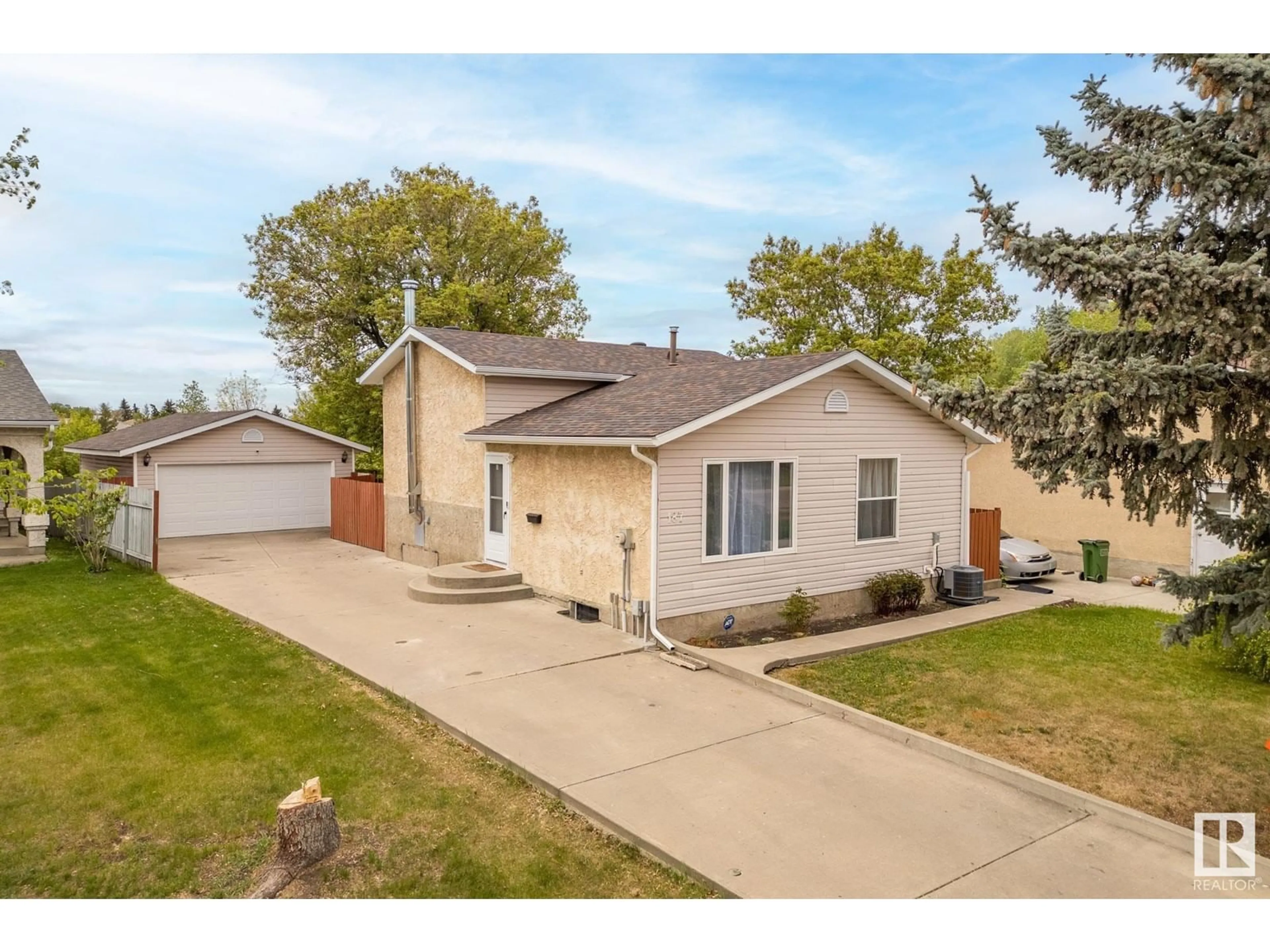 Unknown for 187 WARWICK RD, Edmonton Alberta T5X4P7