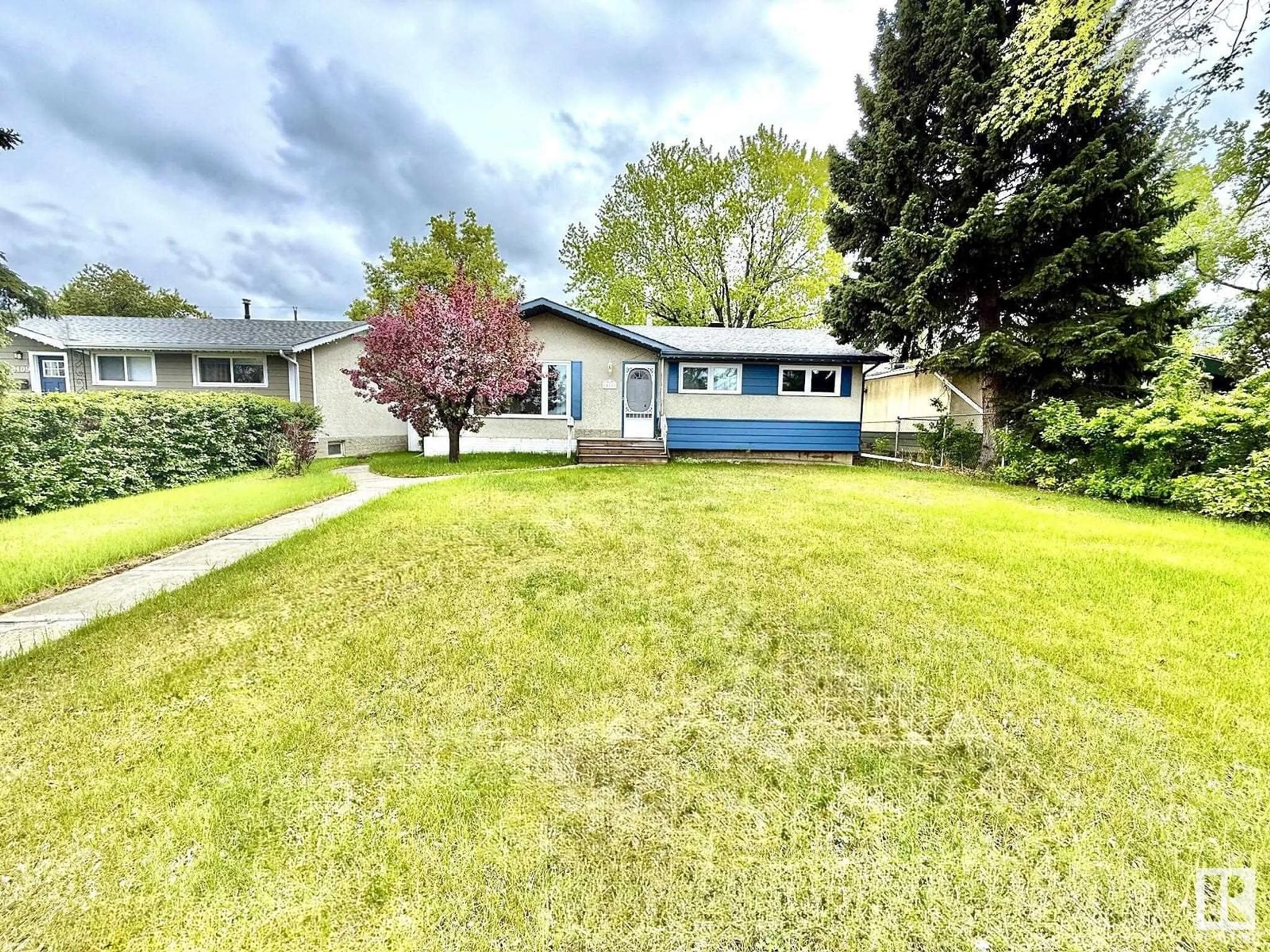 A pic from outside/outdoor area/front of a property/back of a property/a pic from drone, street for 16111 80 AV, Edmonton Alberta T5R3M5