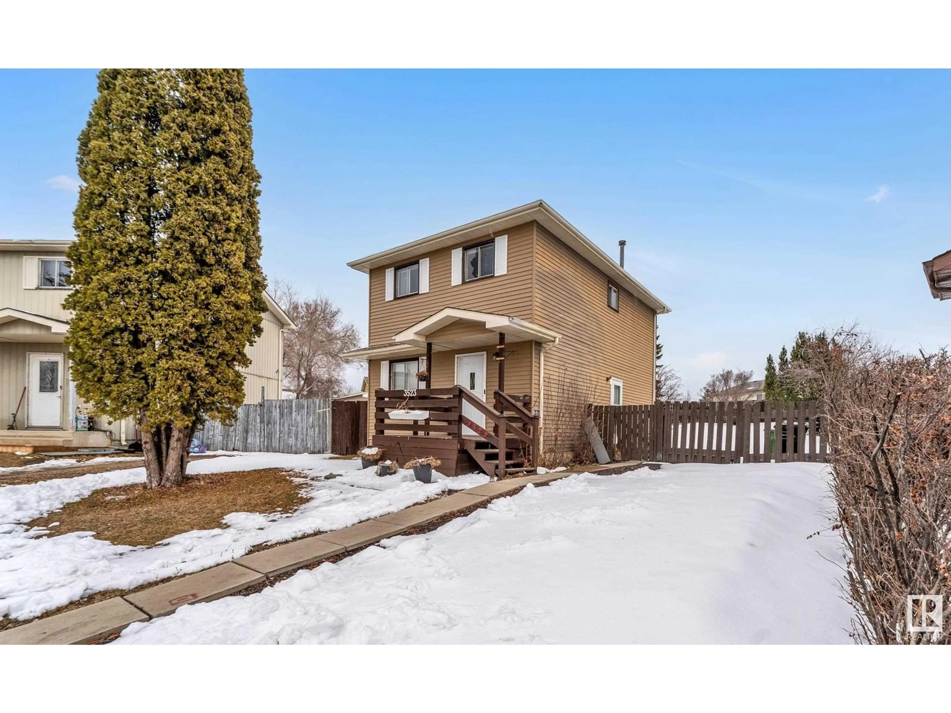 Unknown for 3523 49A ST NW, Edmonton Alberta T6L3V8