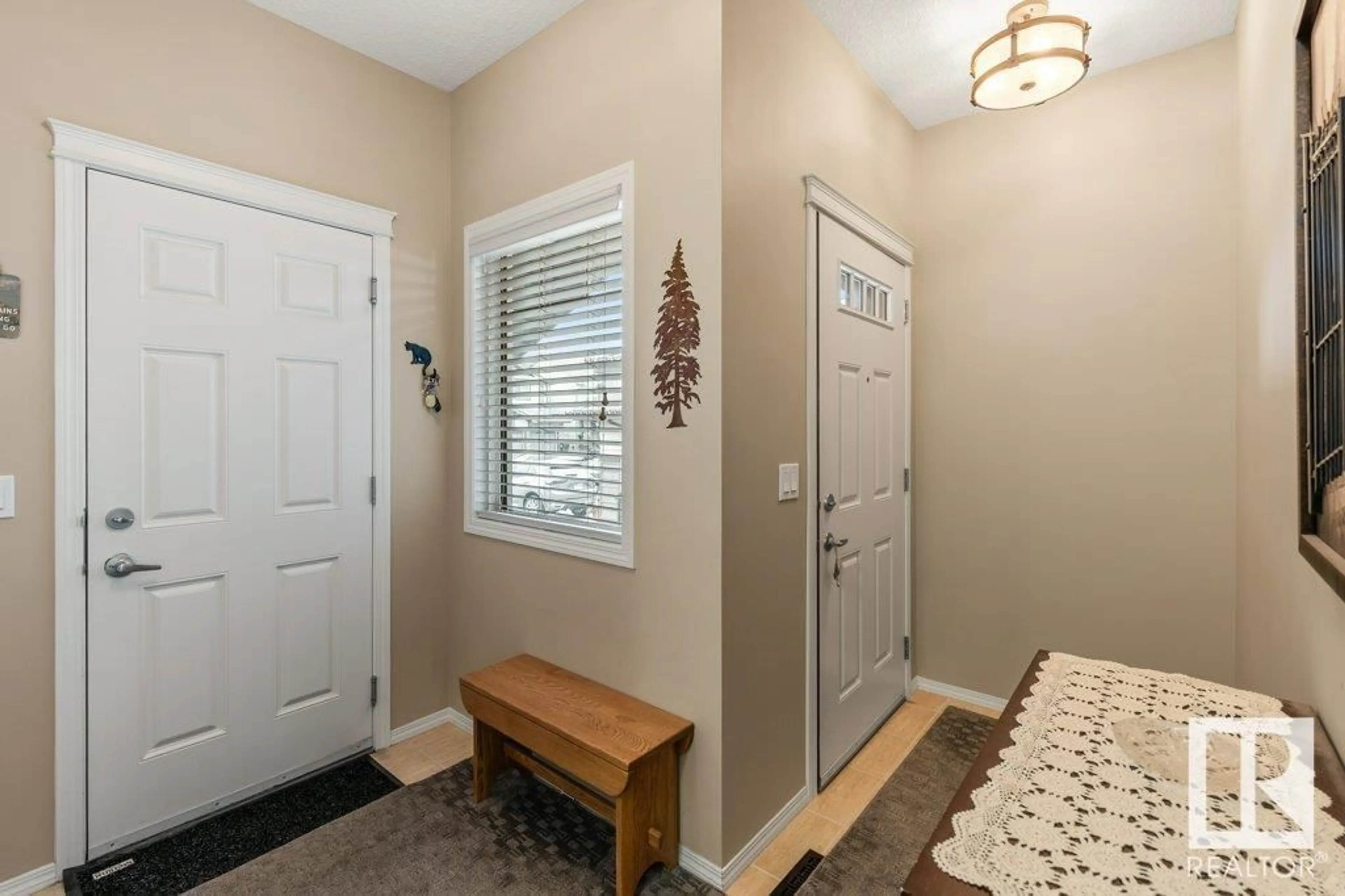 Indoor entryway for 7023 174 AV, Edmonton Alberta T5Z0M5