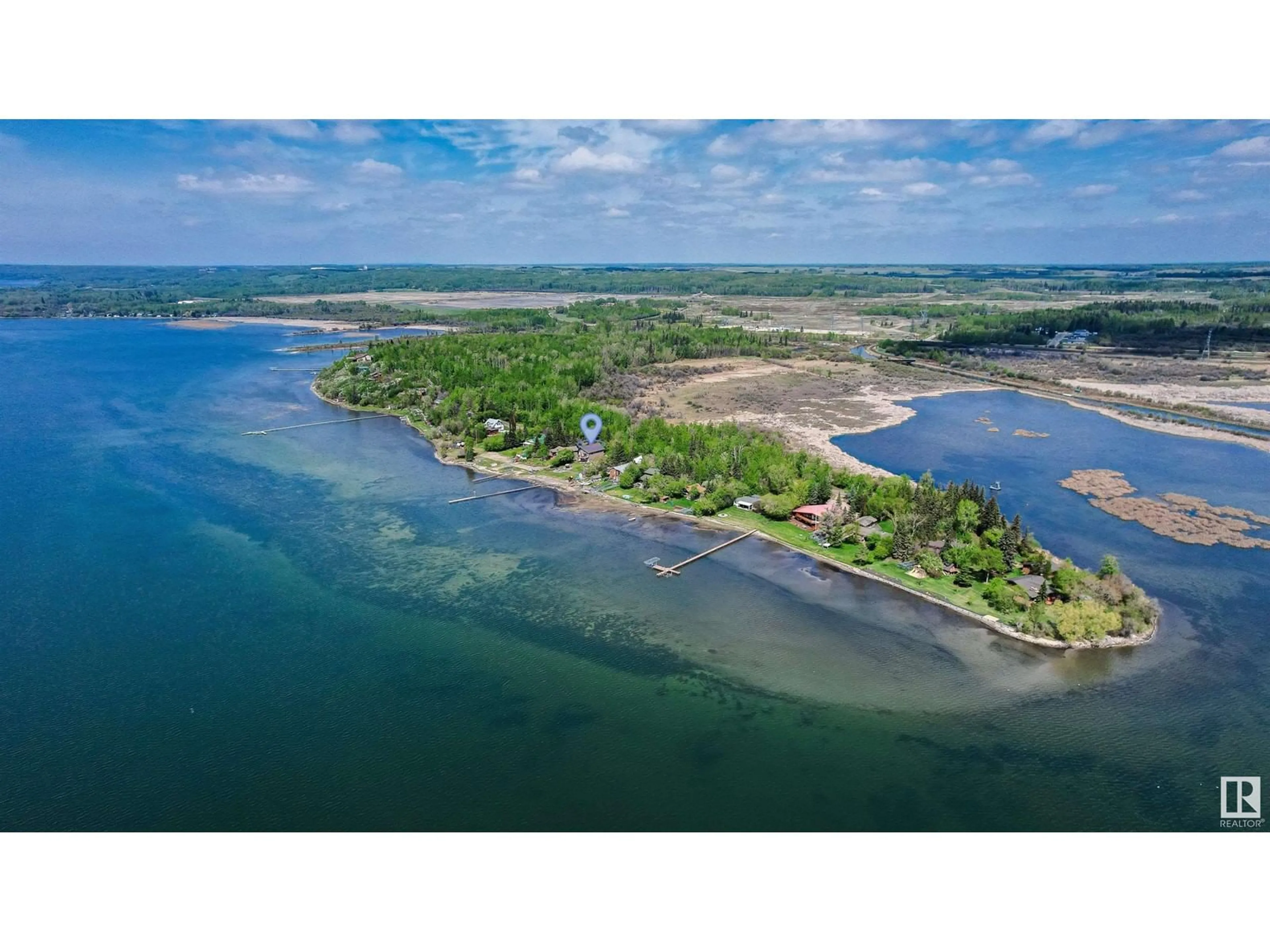 A pic from outside/outdoor area/front of a property/back of a property/a pic from drone, water/lake/river/ocean view for 32 PROSPECT DRIVE, Rural Parkland County Alberta T0E2K0