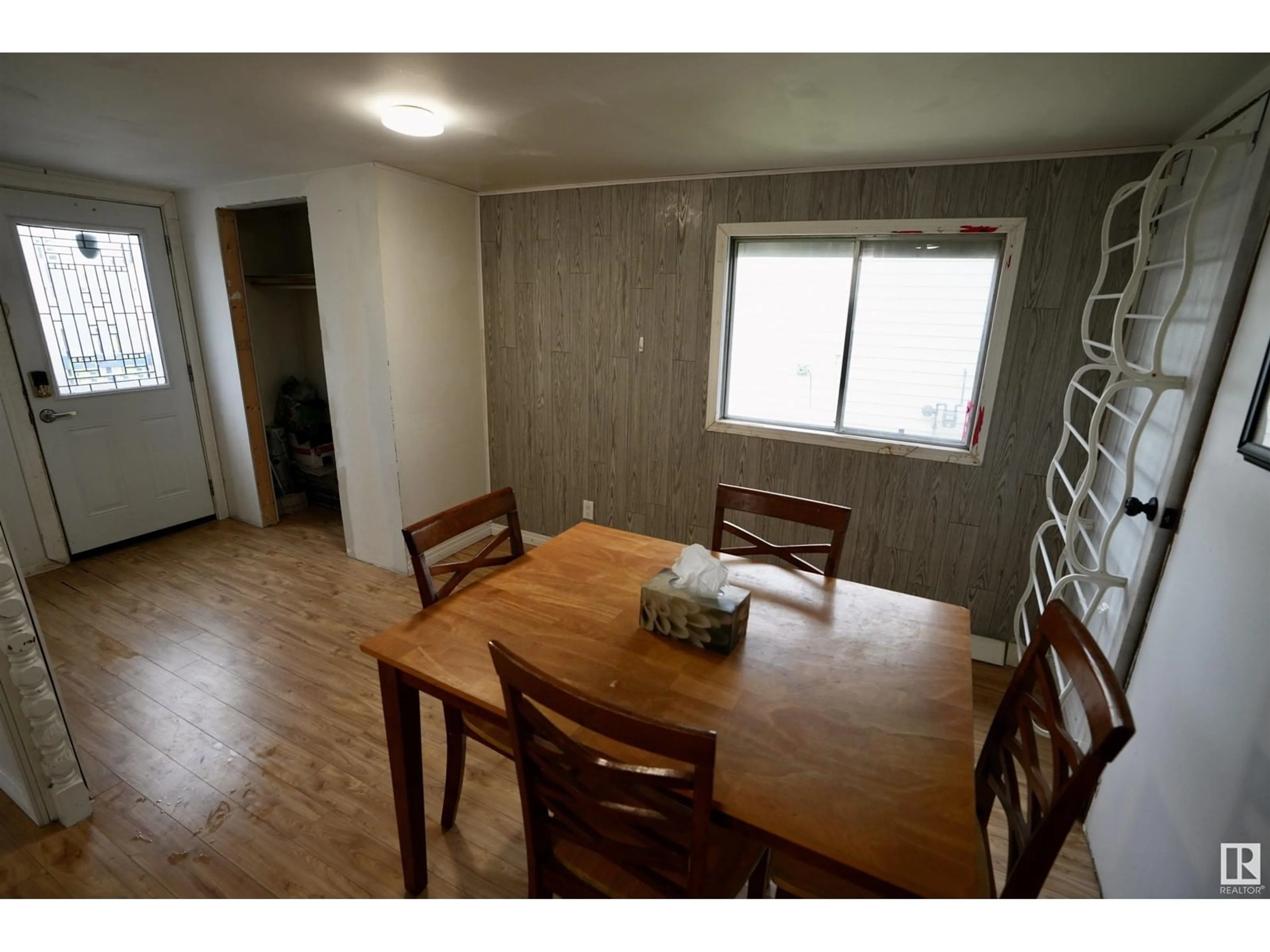 Dining room, wood/laminate floor for 3705 1ST ST, Mallaig Alberta T0A2K0
