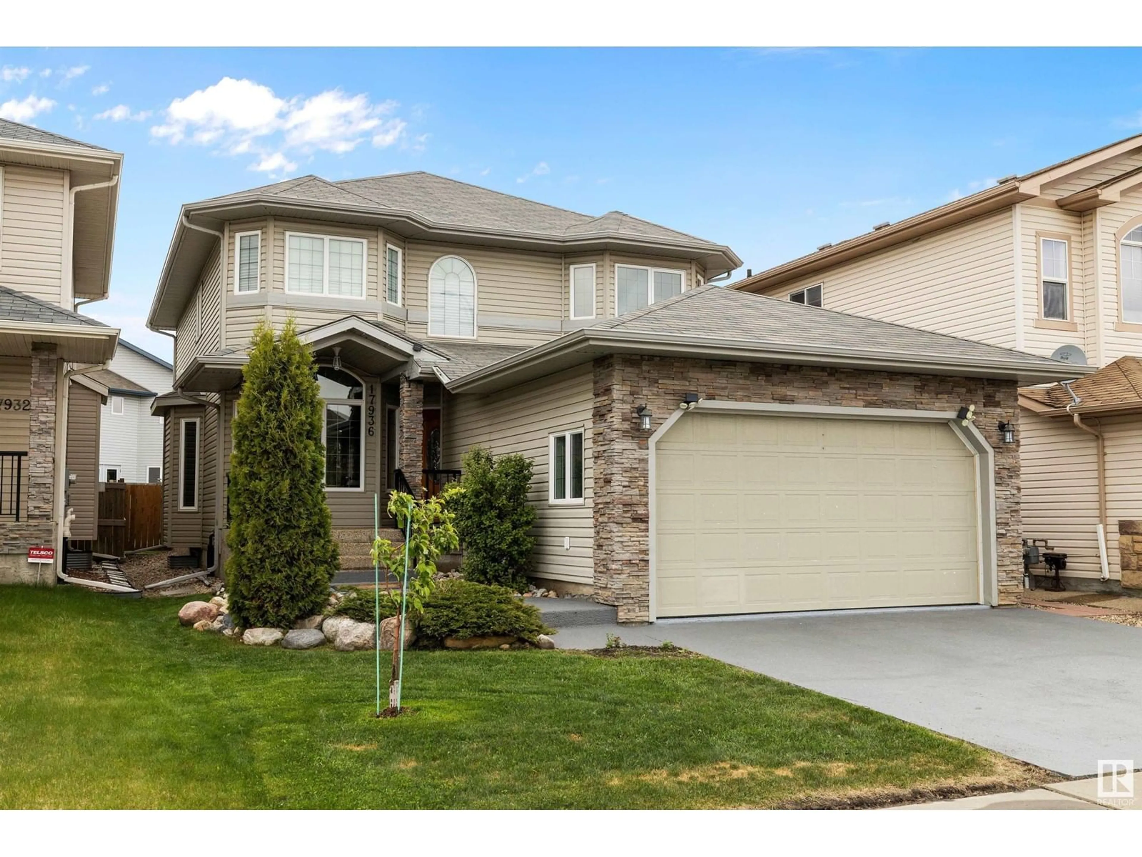 Home with vinyl exterior material, street for NW - 17936 87 ST, Edmonton Alberta T5Z0E3