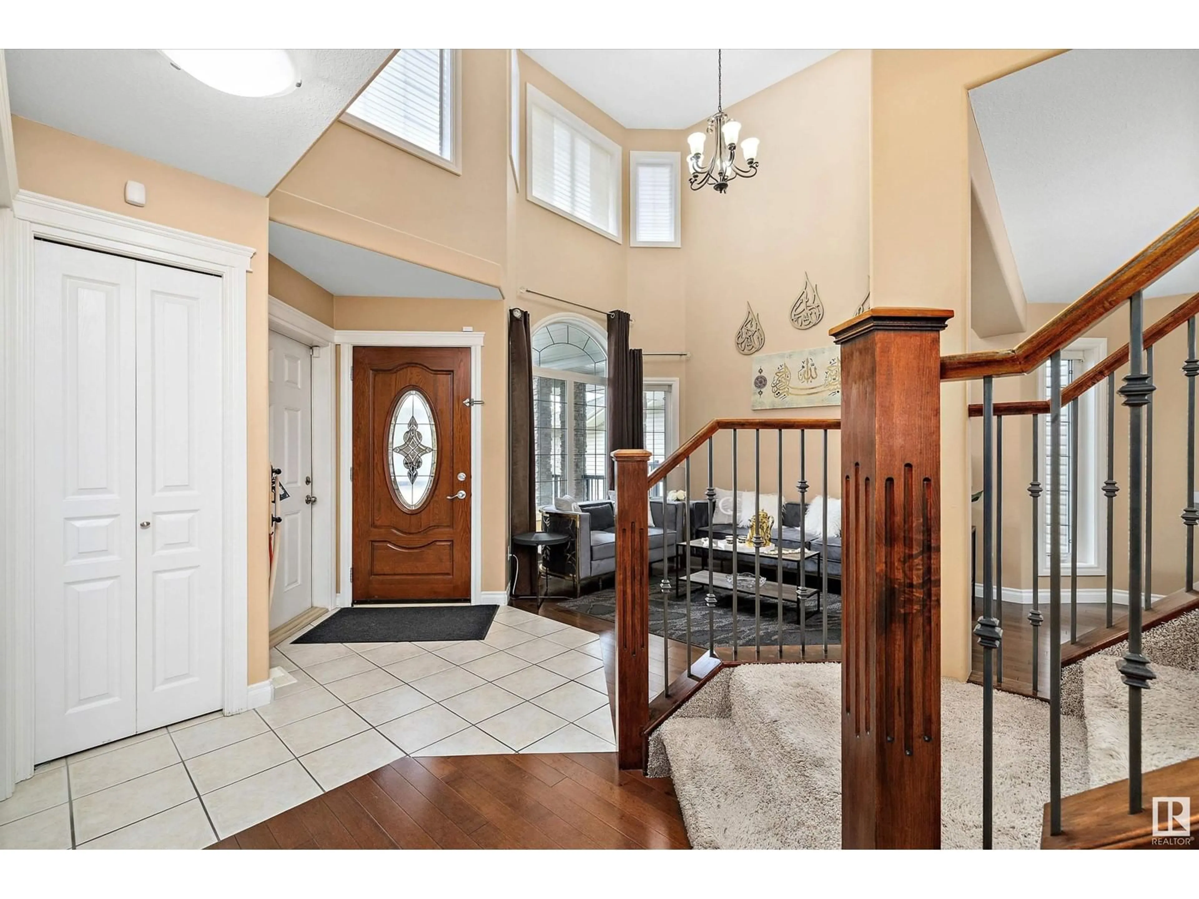 Indoor entryway for NW - 17936 87 ST, Edmonton Alberta T5Z0E3