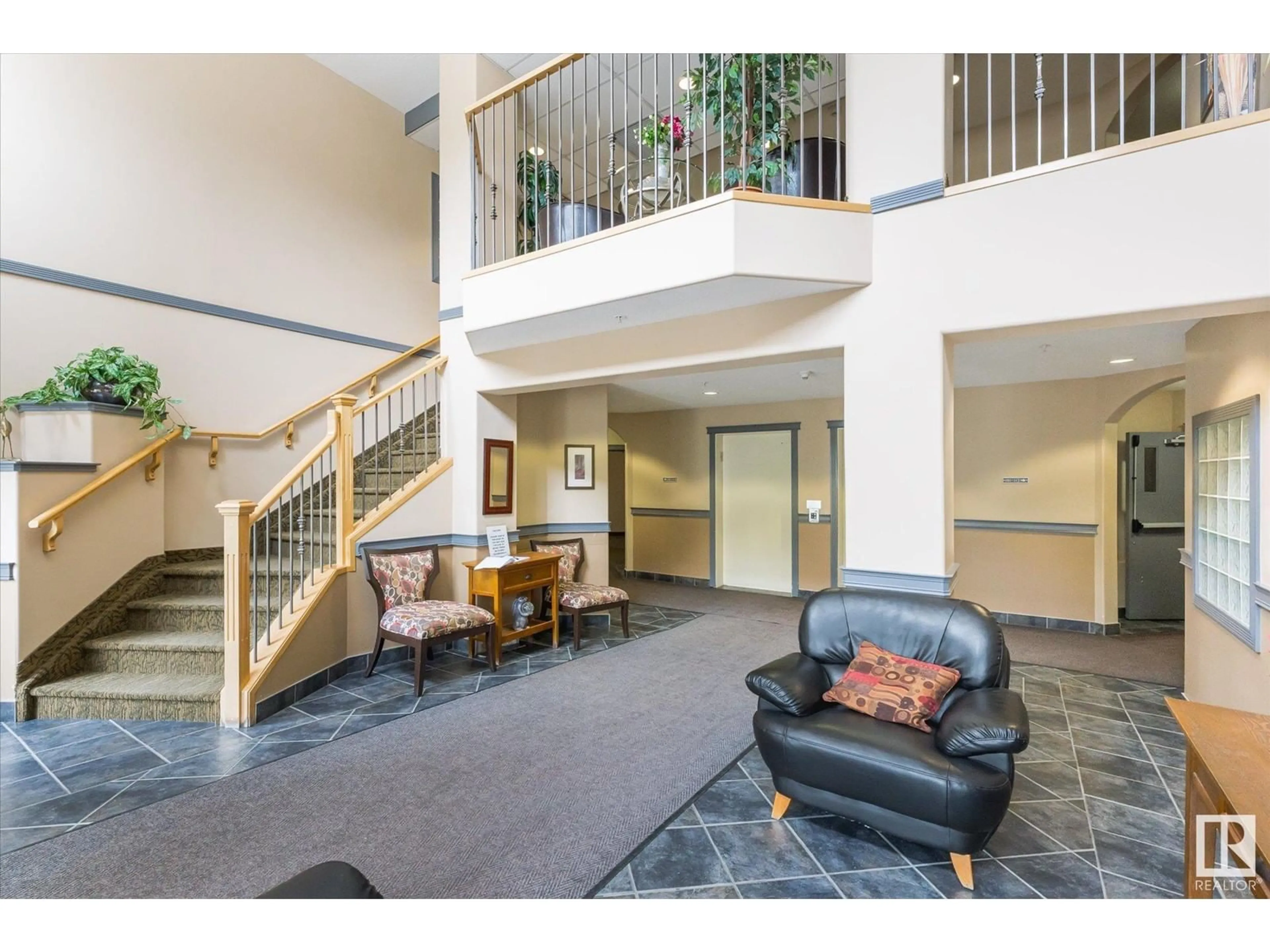 Indoor foyer for #414 - 261 YOUVILLE DR E NW, Edmonton Alberta T6L7H3