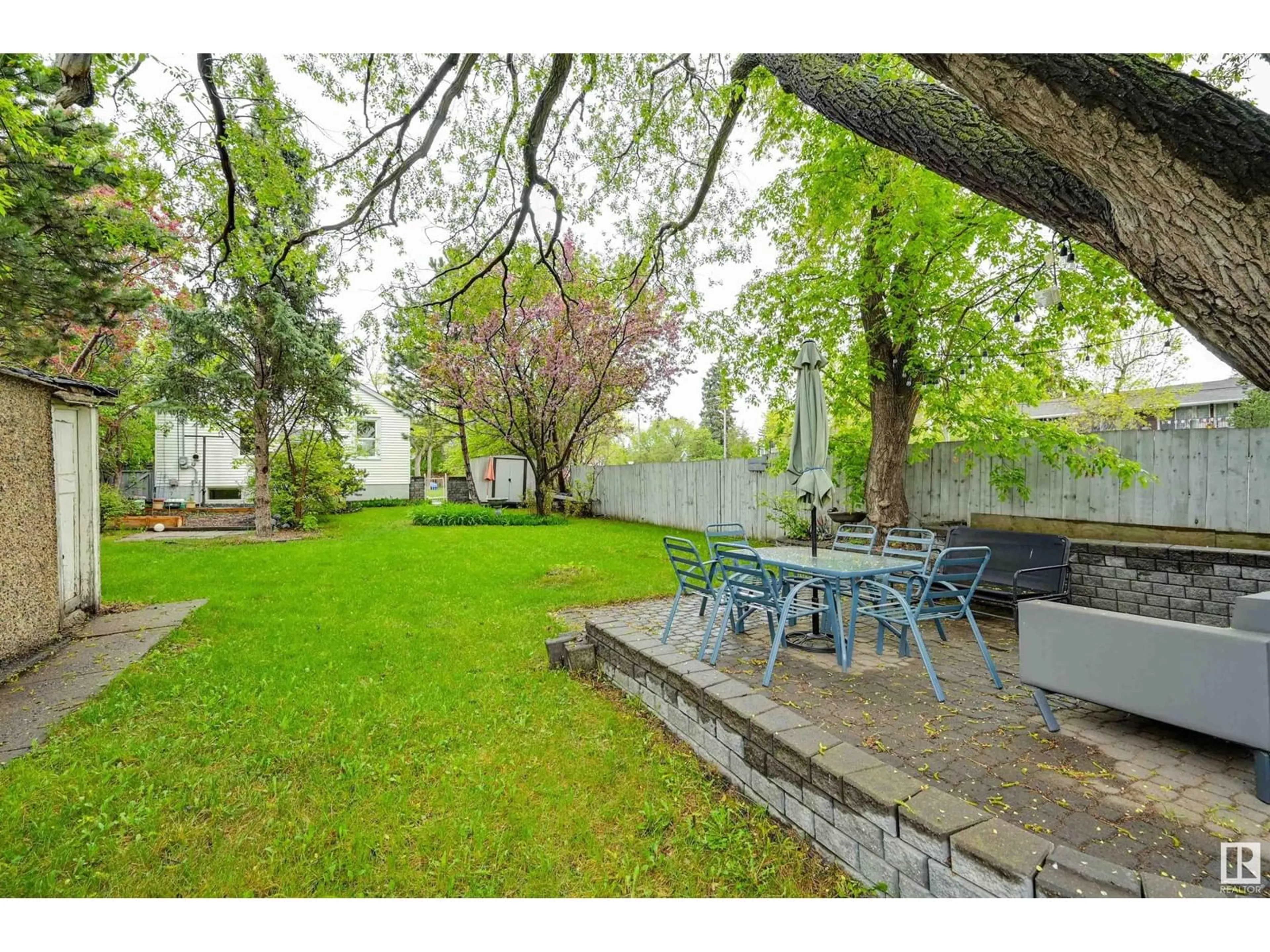 Patio, street for NW - 11308 123 ST, Edmonton Alberta T5M0E9