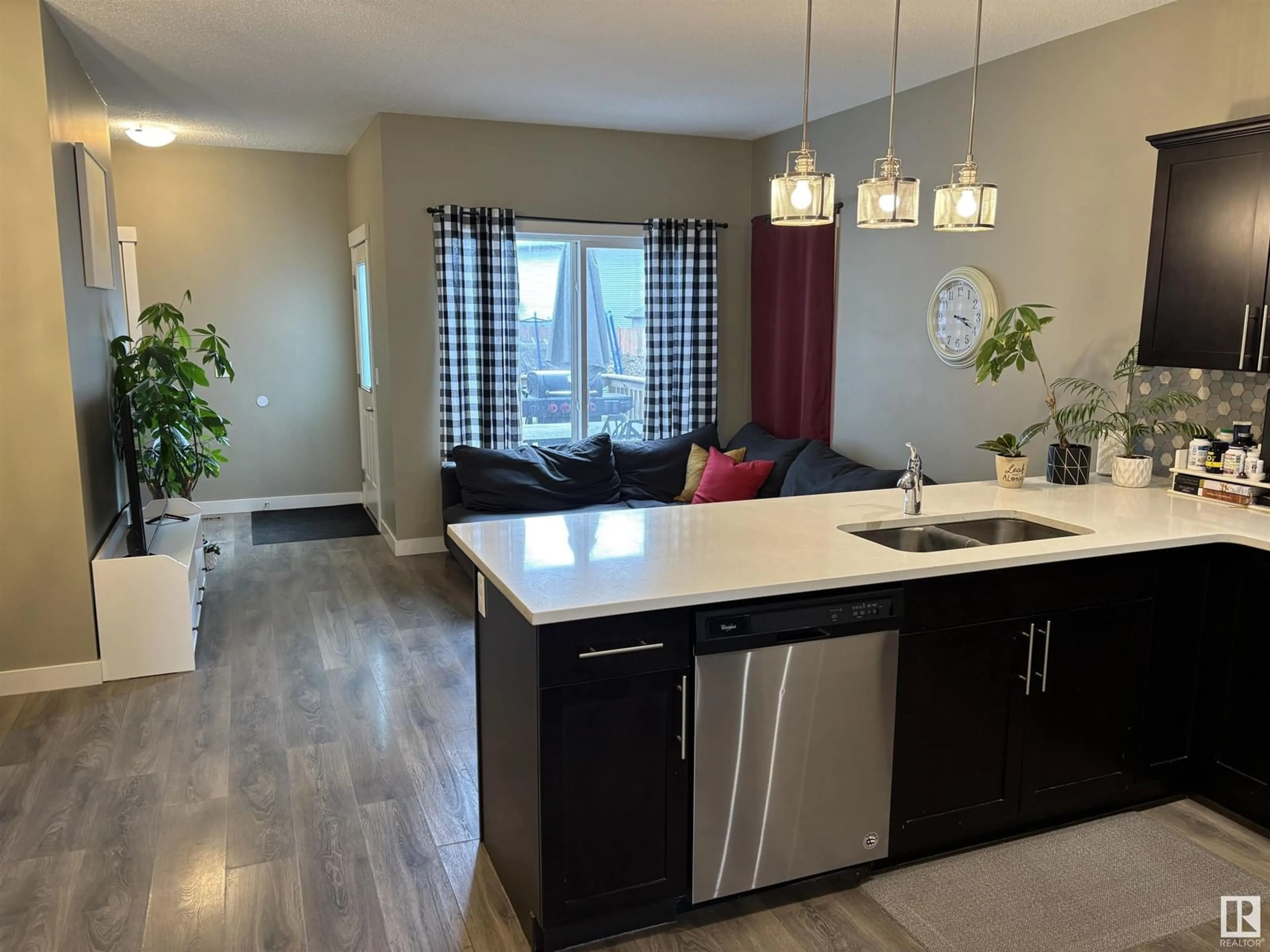 Open concept kitchen, unknown for 685 BLACK STONE BV, Leduc Alberta T9E1H1