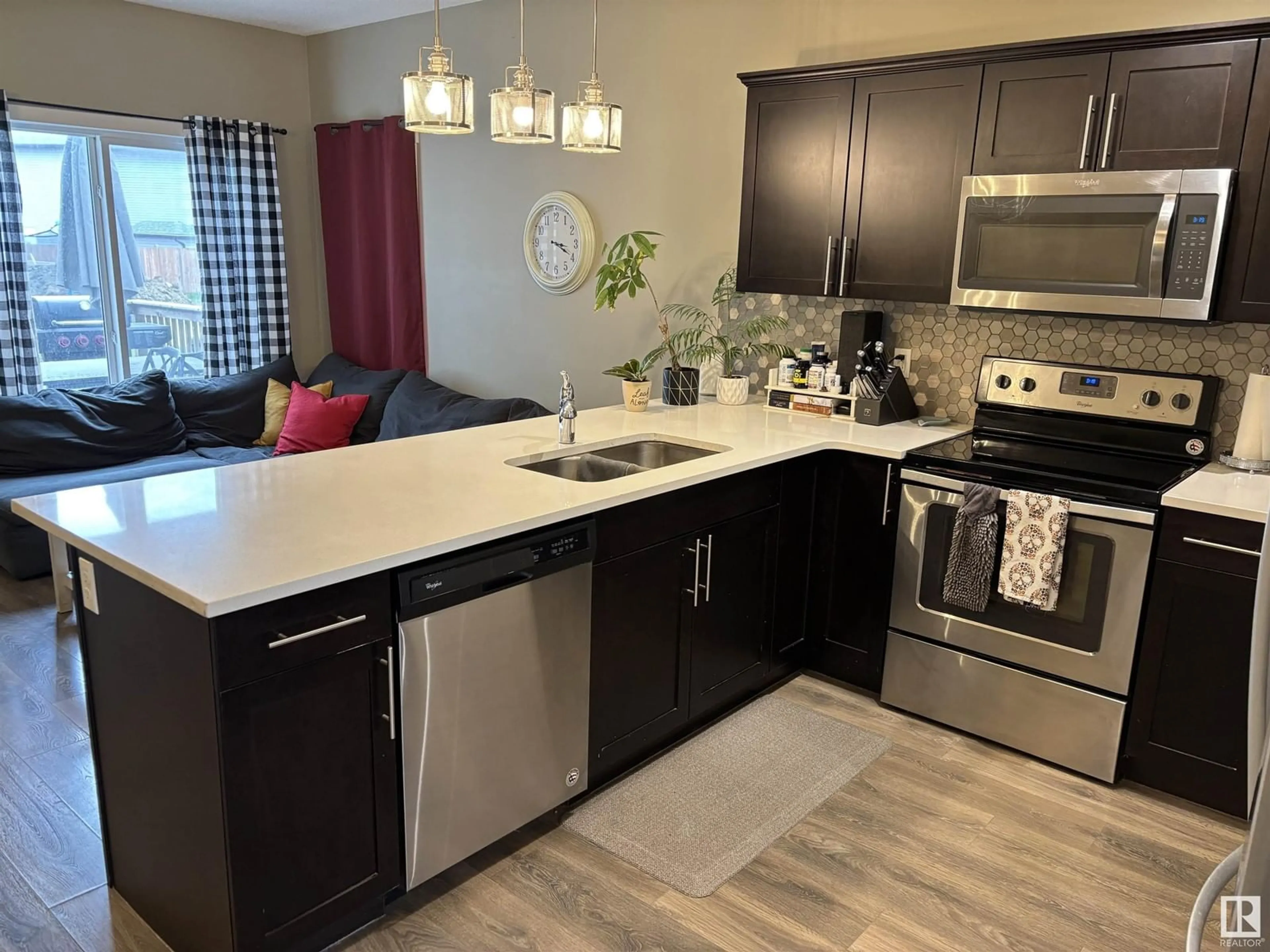 Open concept kitchen, unknown for 685 BLACK STONE BV, Leduc Alberta T9E1H1