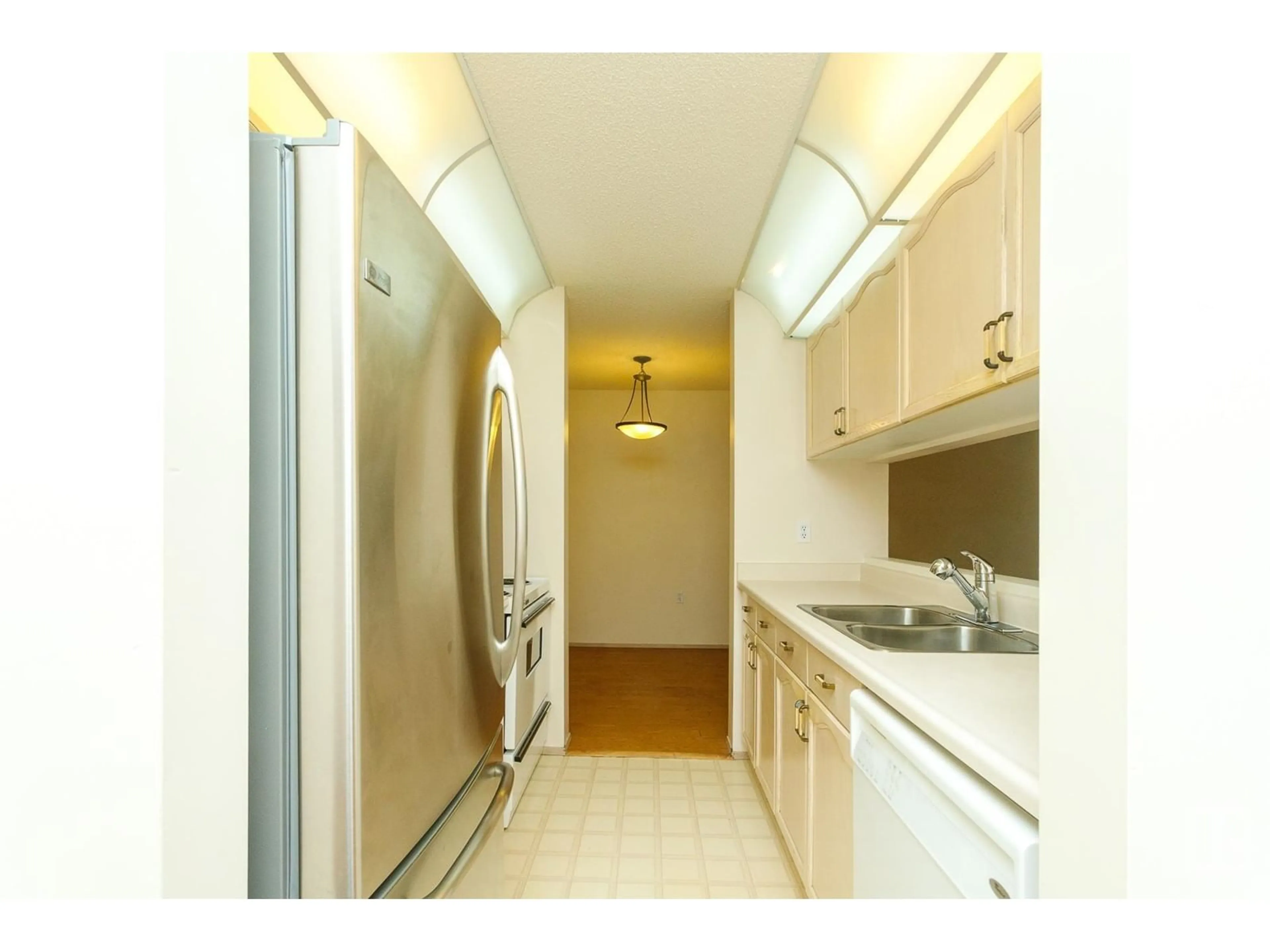 Standard kitchen, unknown for #305 - 10636 120 ST, Edmonton Alberta T5H4L5