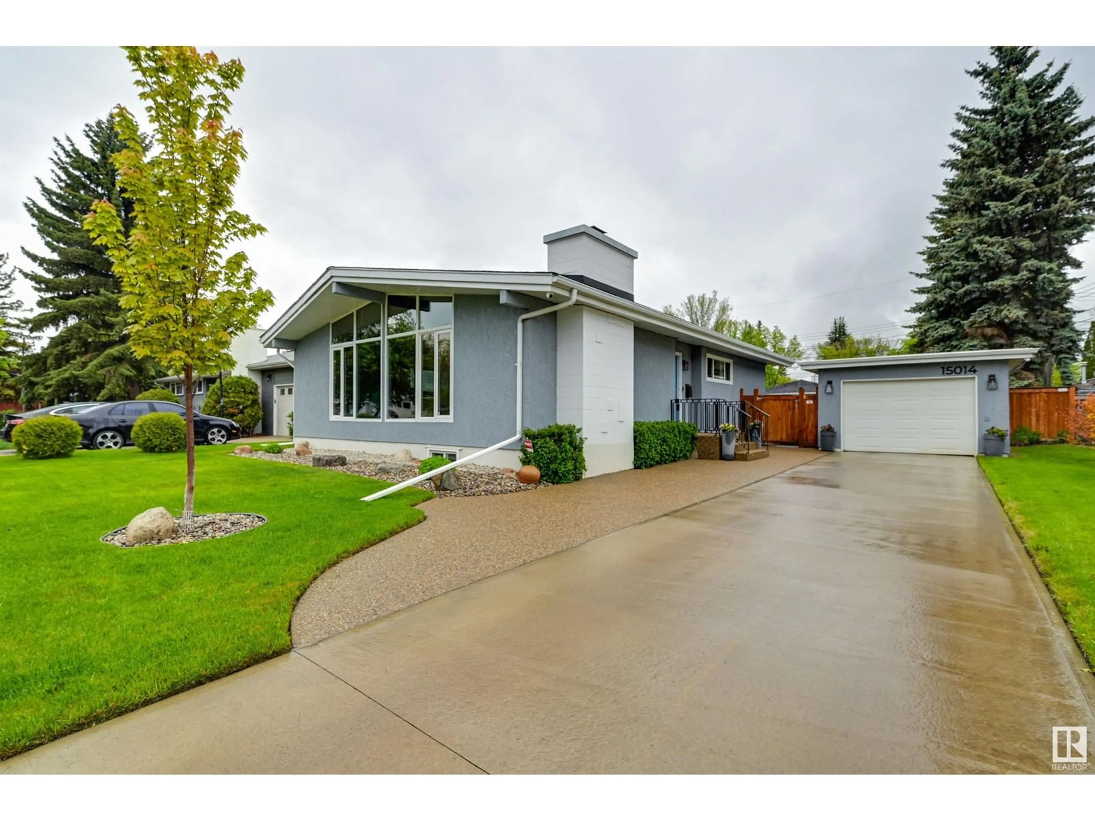 Unknown for 15014 75 AV, Edmonton Alberta T5R2Y7