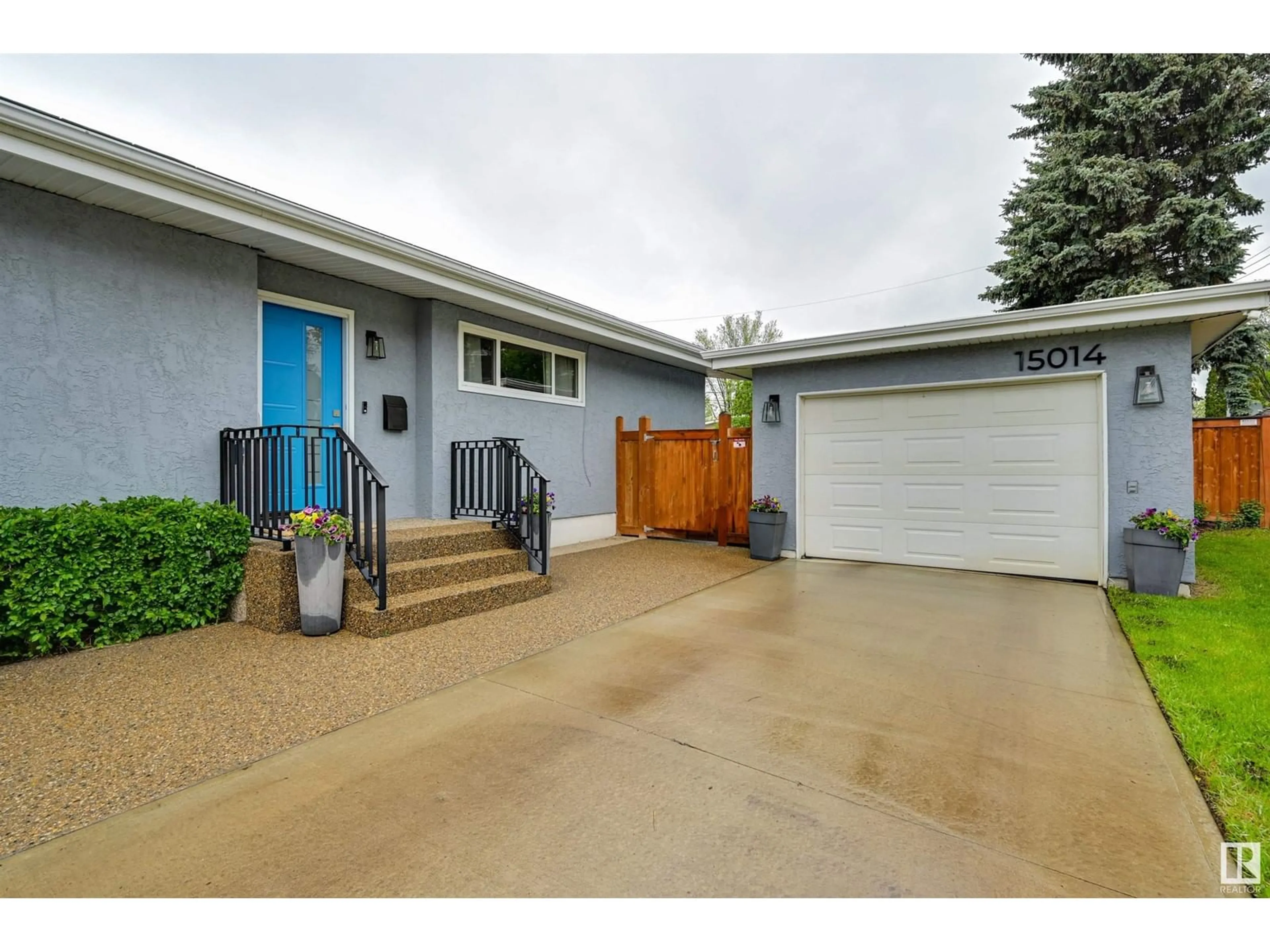 Unknown for 15014 75 AV, Edmonton Alberta T5R2Y7
