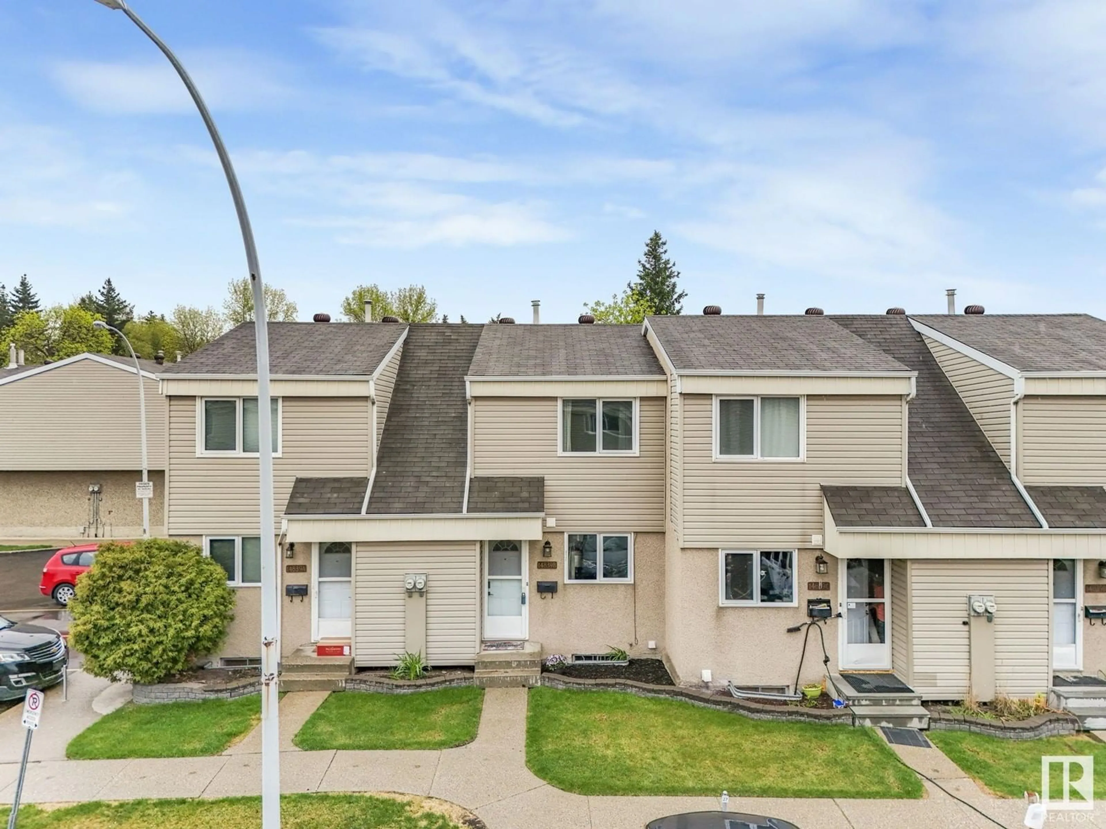 A pic from outside/outdoor area/front of a property/back of a property/a pic from drone, street for 14839B RIVERBEND RD, Edmonton Alberta T6H5A9