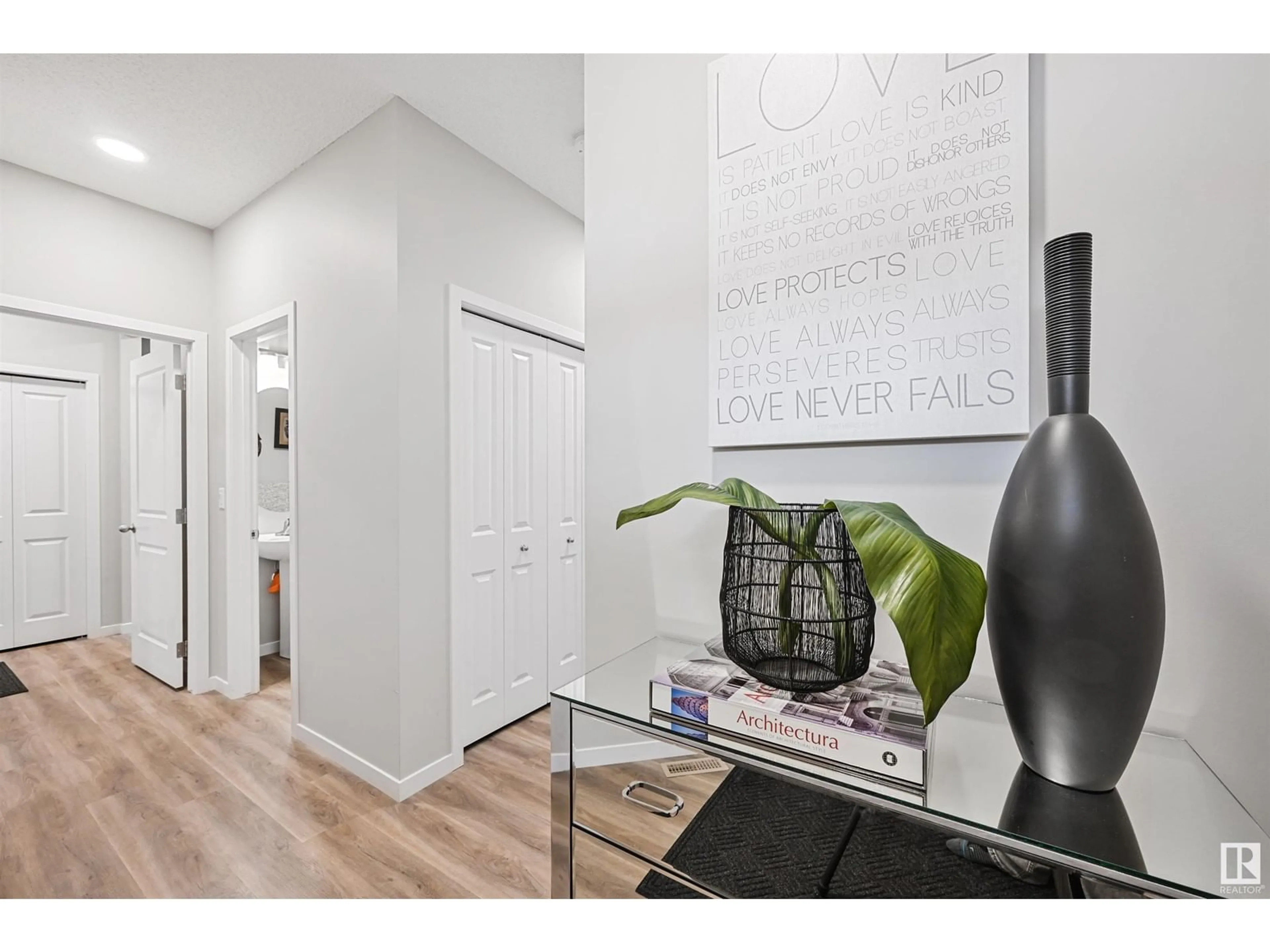 Indoor entryway for SW - 1914 159 ST, Edmonton Alberta T6W4X7