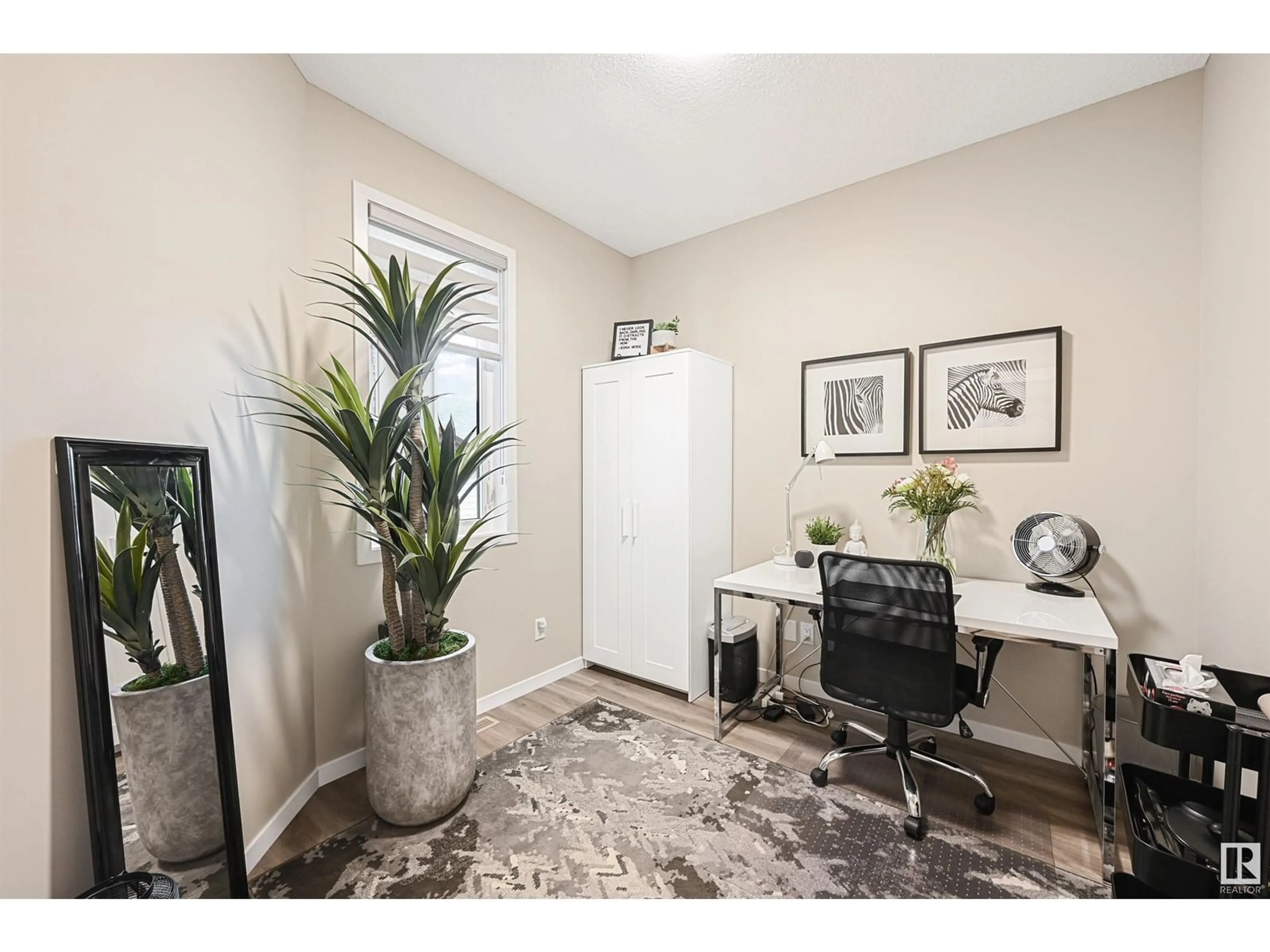 Indoor entryway for SW - 1914 159 ST, Edmonton Alberta T6W4X7