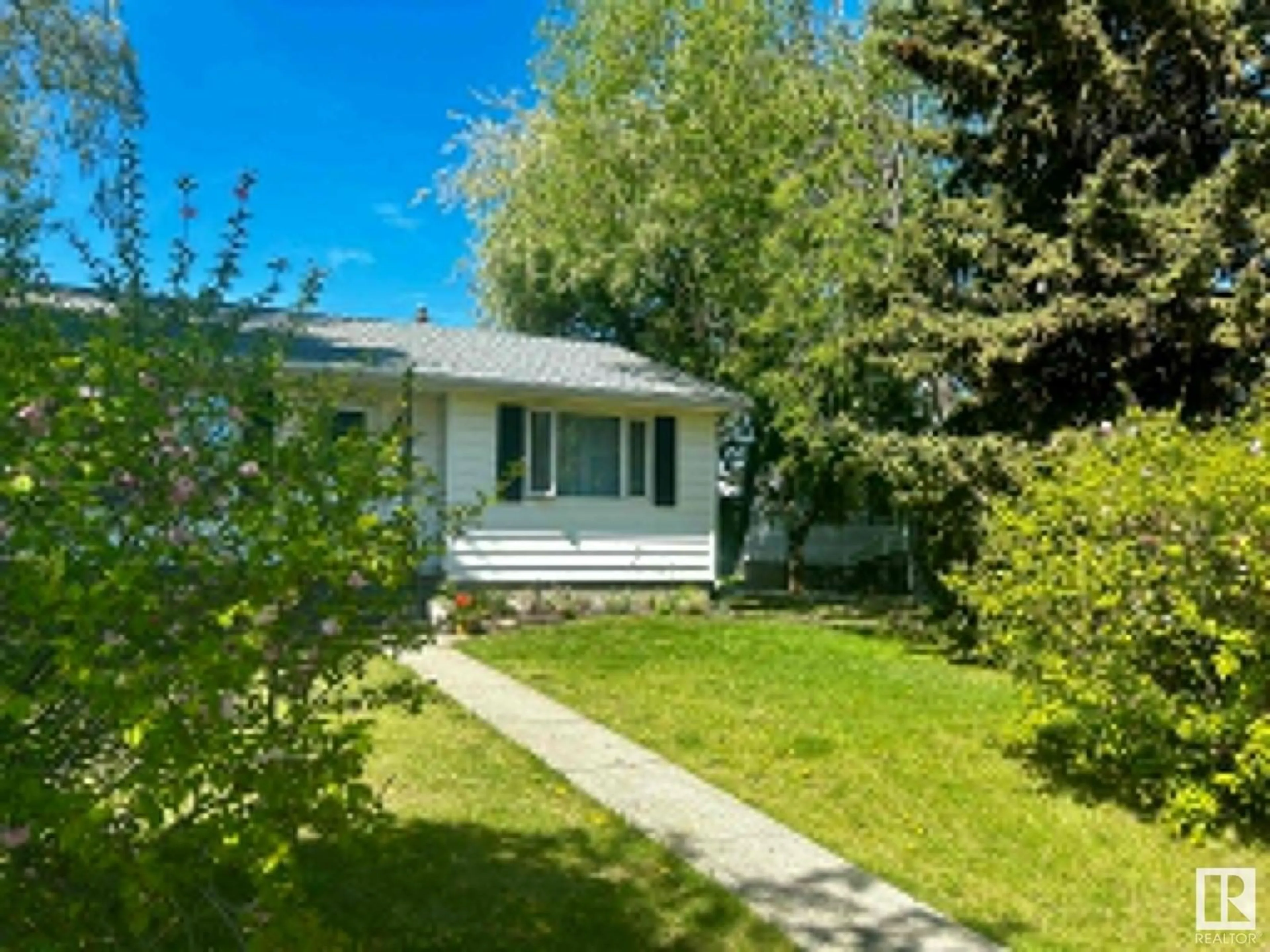 Unknown for 5036 47 STREET, Drayton Valley Alberta T7A1C7
