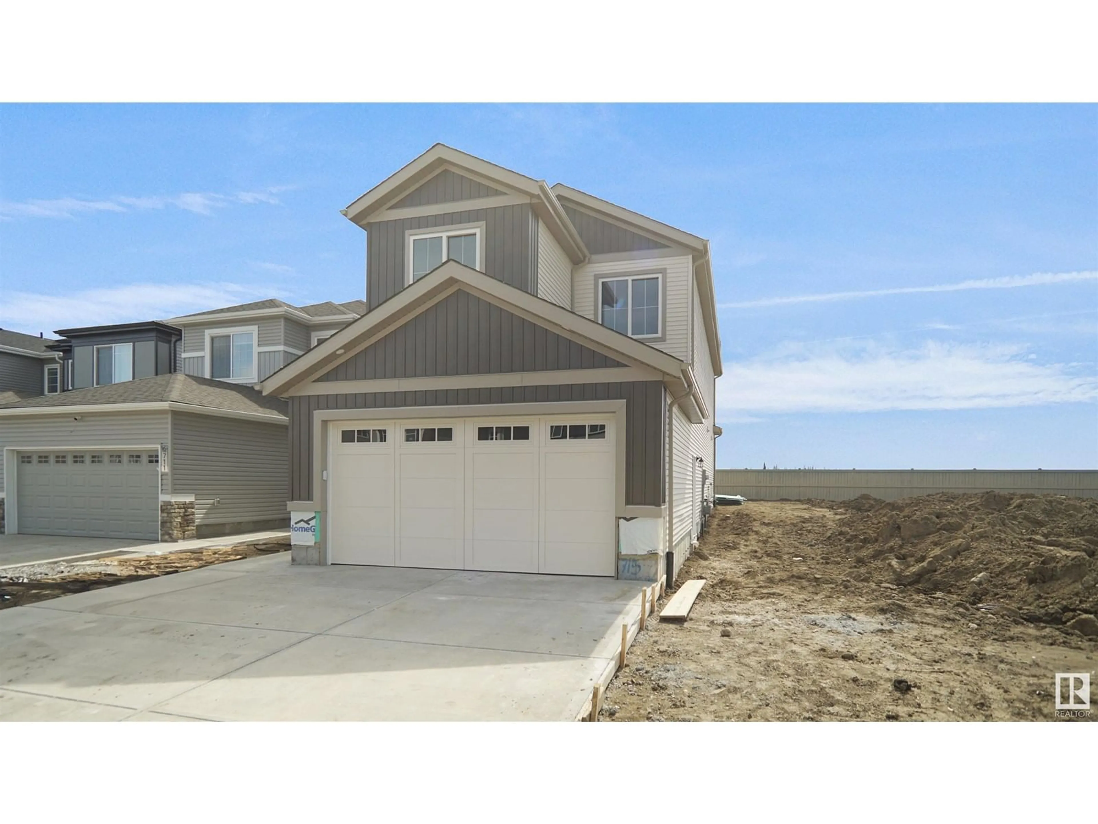 Home with vinyl exterior material, street for 715 30 AV, Edmonton Alberta T6T2V3