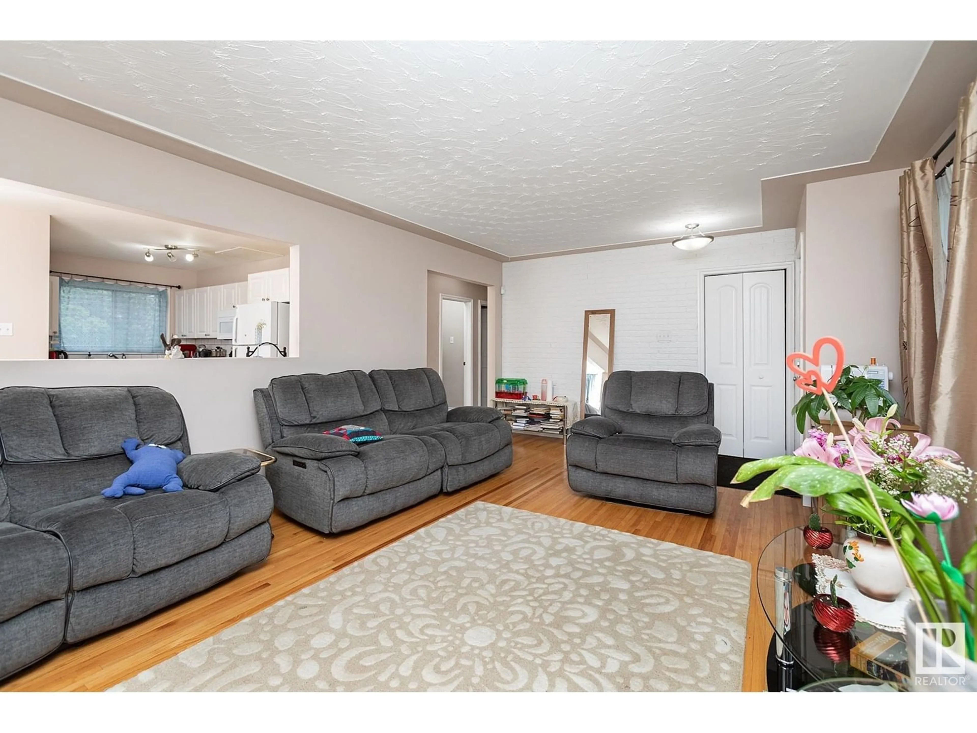Living room with furniture, unknown for 13519 108 ST, Edmonton Alberta T5E4X7