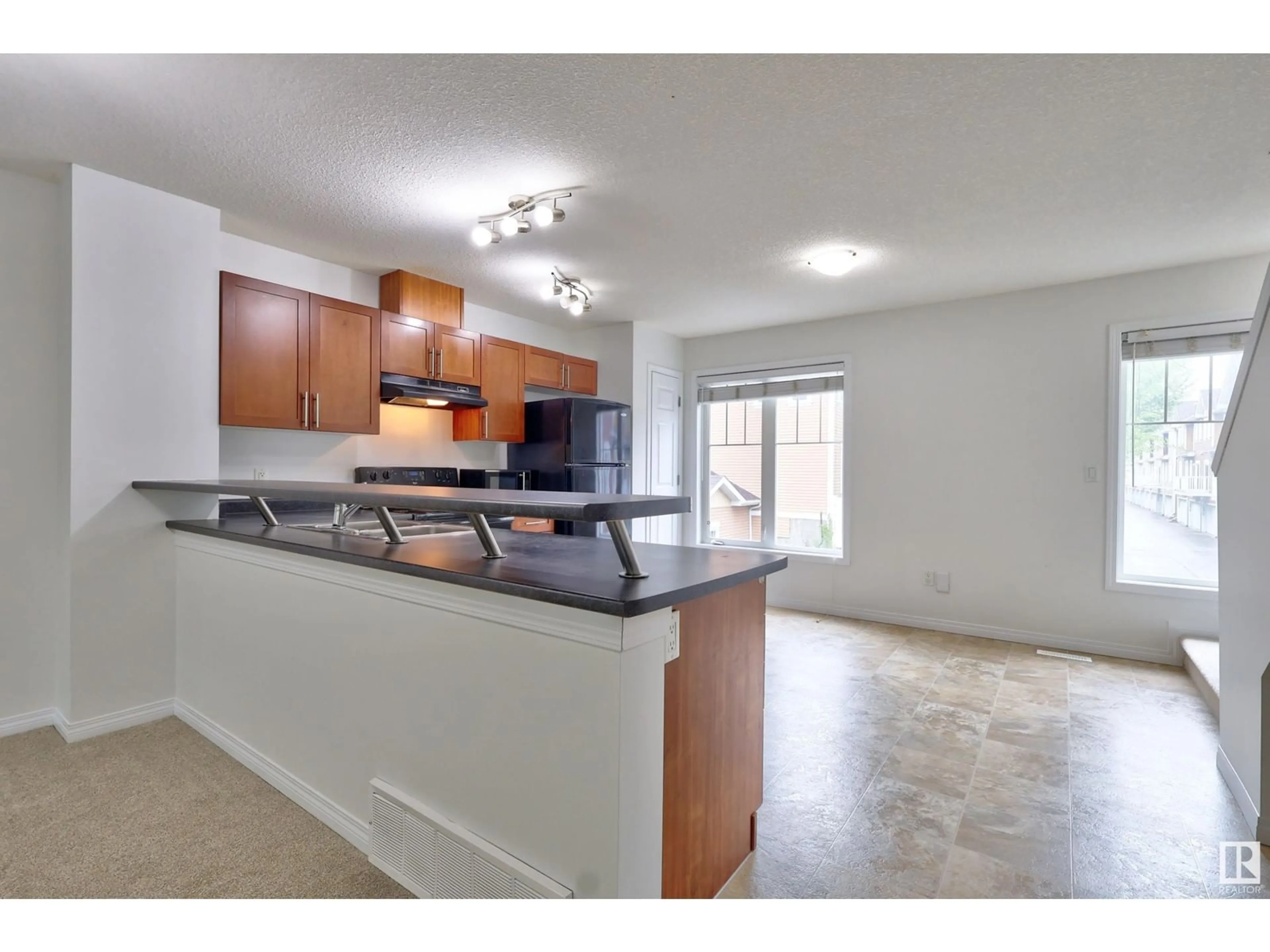 Open concept kitchen, unknown for 1609 TOWNE CENTRE BV, Edmonton Alberta T6R0S3