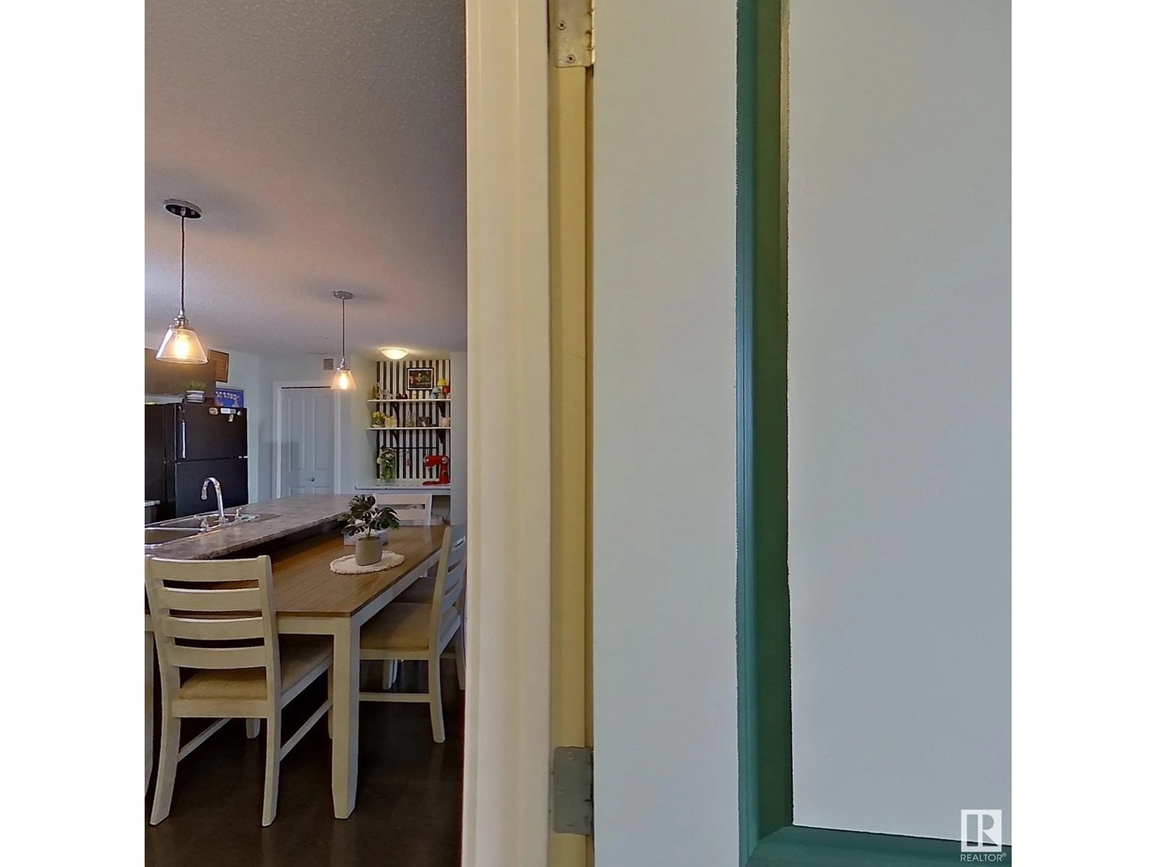 Dining room, unknown for 222 - 3357 16A AV, Edmonton Alberta T6J2J1