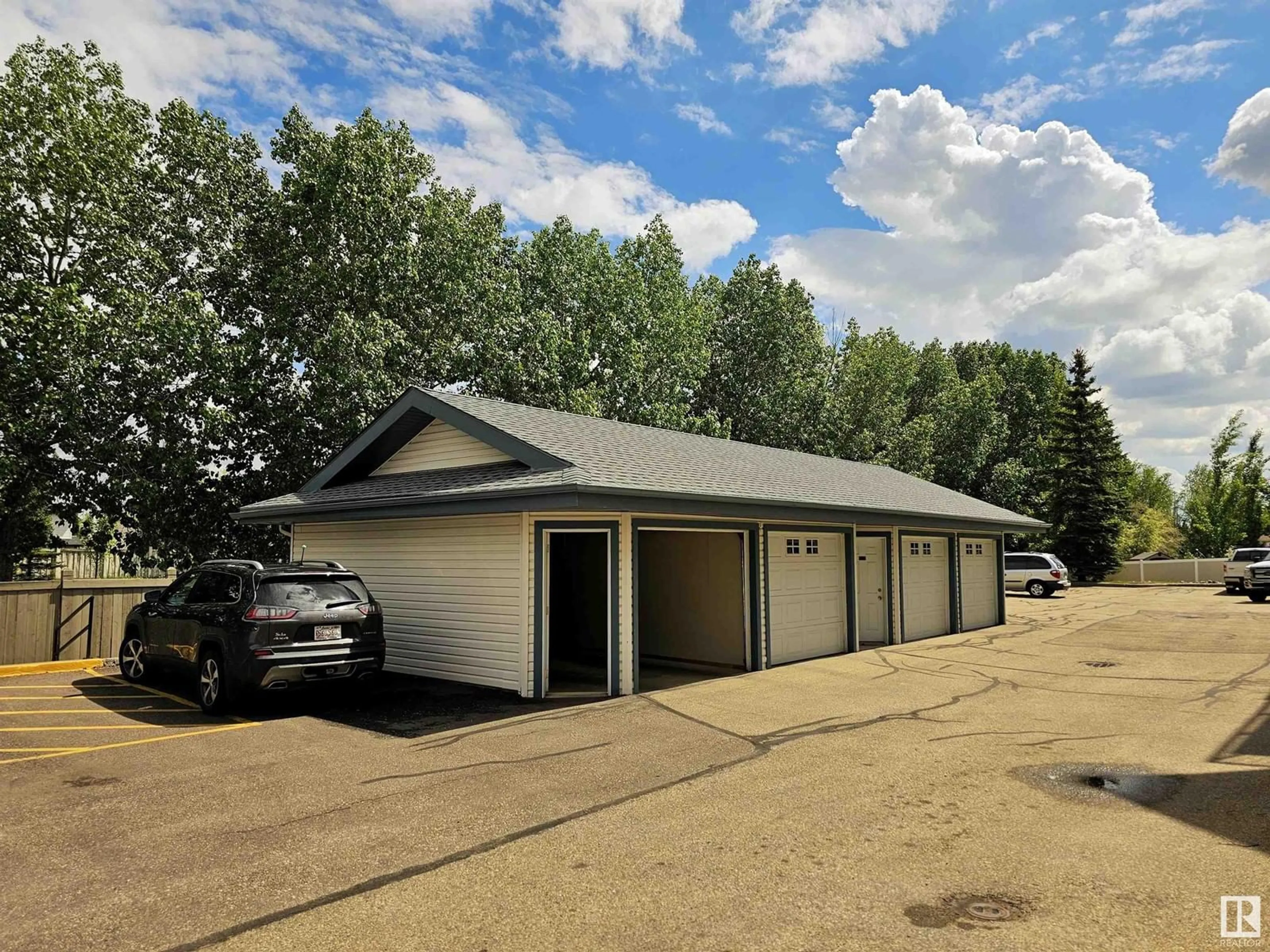Unknown for 311 ELDORADO DR, St. Albert Alberta T8N7G6