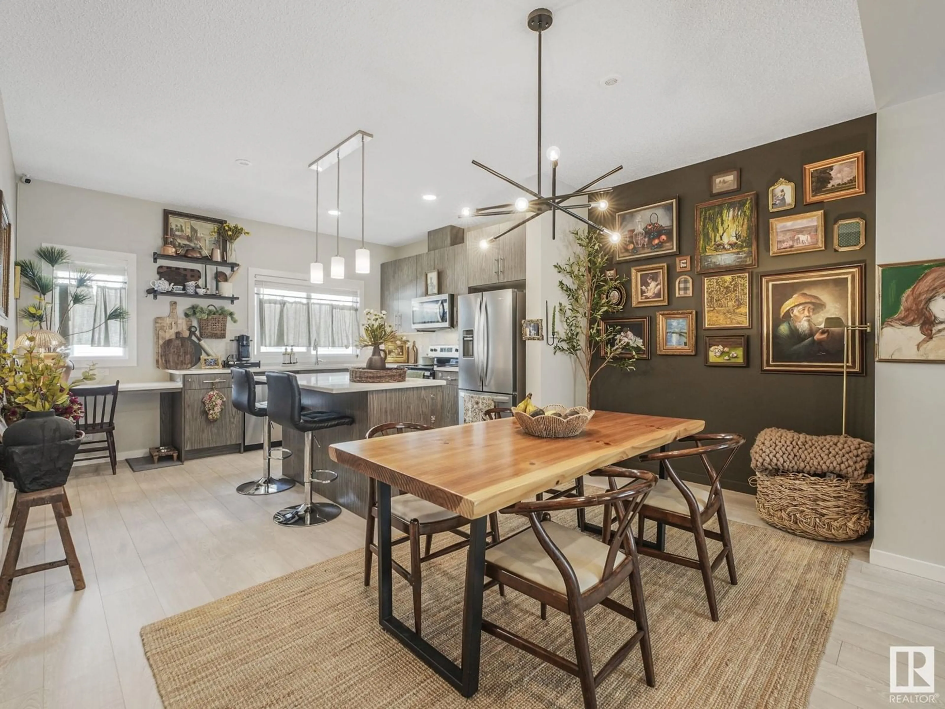 Open concept kitchen, unknown for #47 - 804 WELSH DR, Edmonton Alberta T6X1Y8