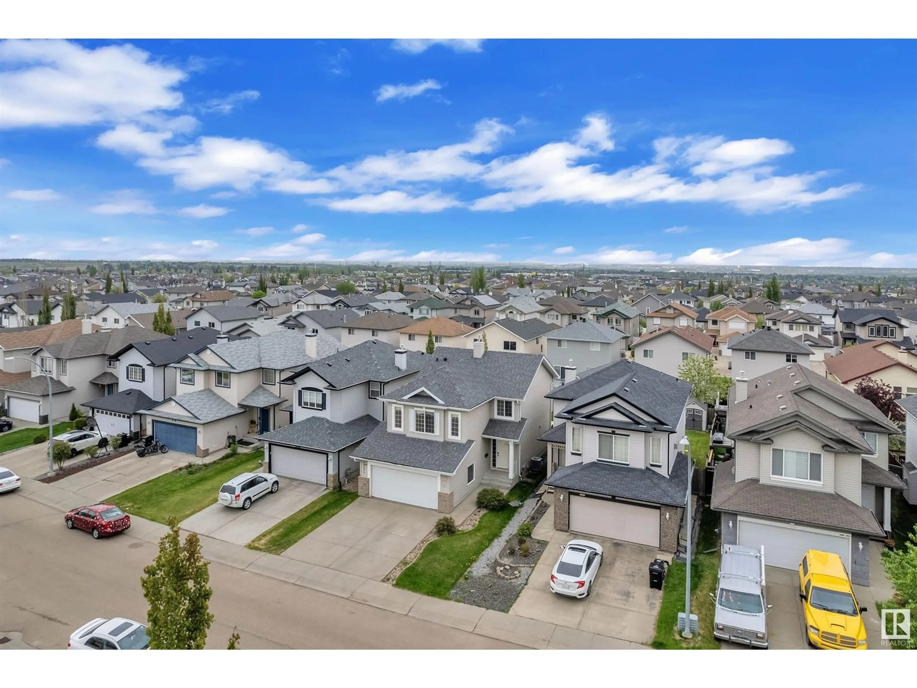 A pic from outside/outdoor area/front of a property/back of a property/a pic from drone, mountain view for 16211 49 ST, Edmonton Alberta T5Y3H5
