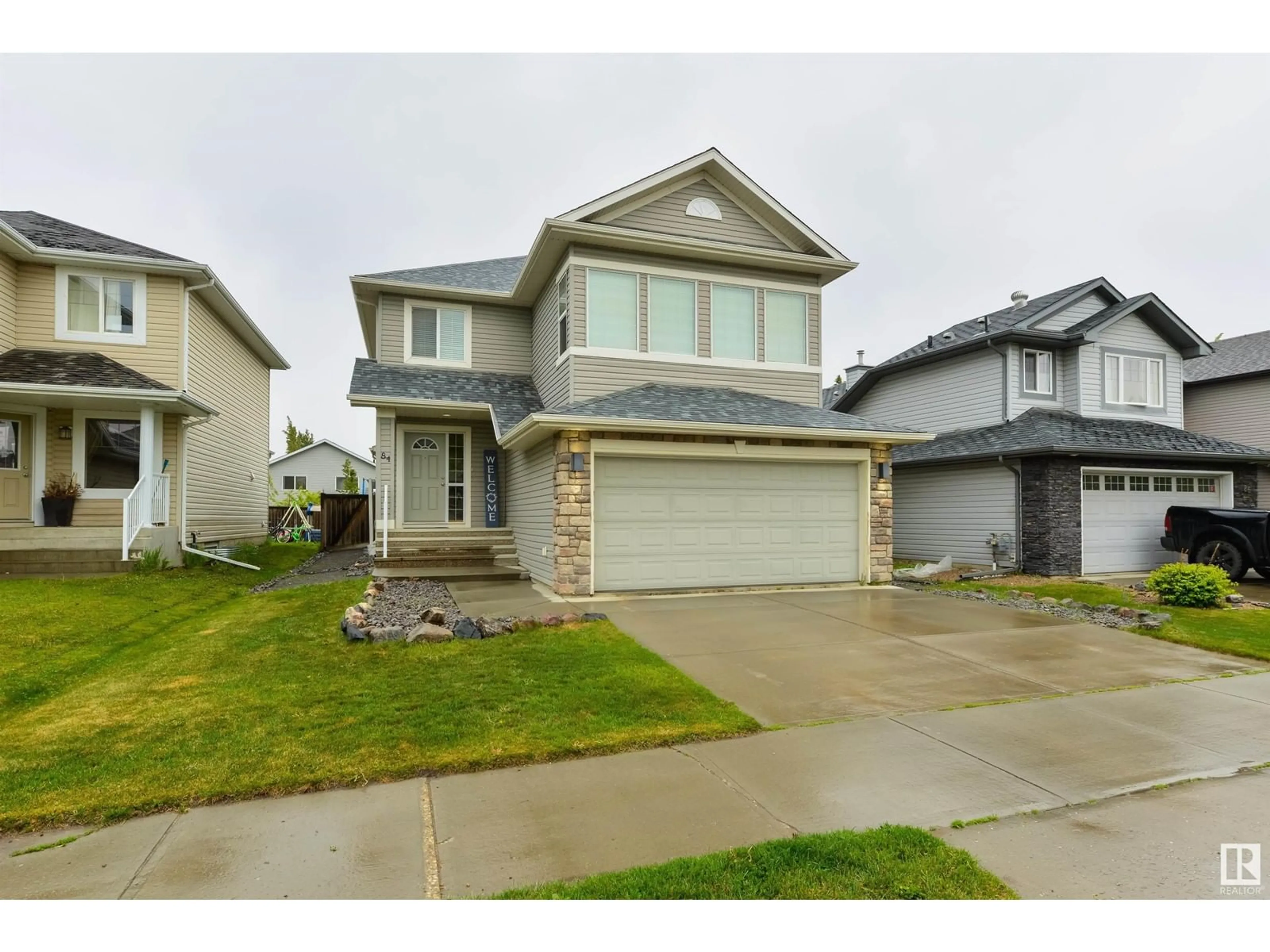 Home with vinyl exterior material, street for 84 AVONLEA WY, Spruce Grove Alberta T7X4R5