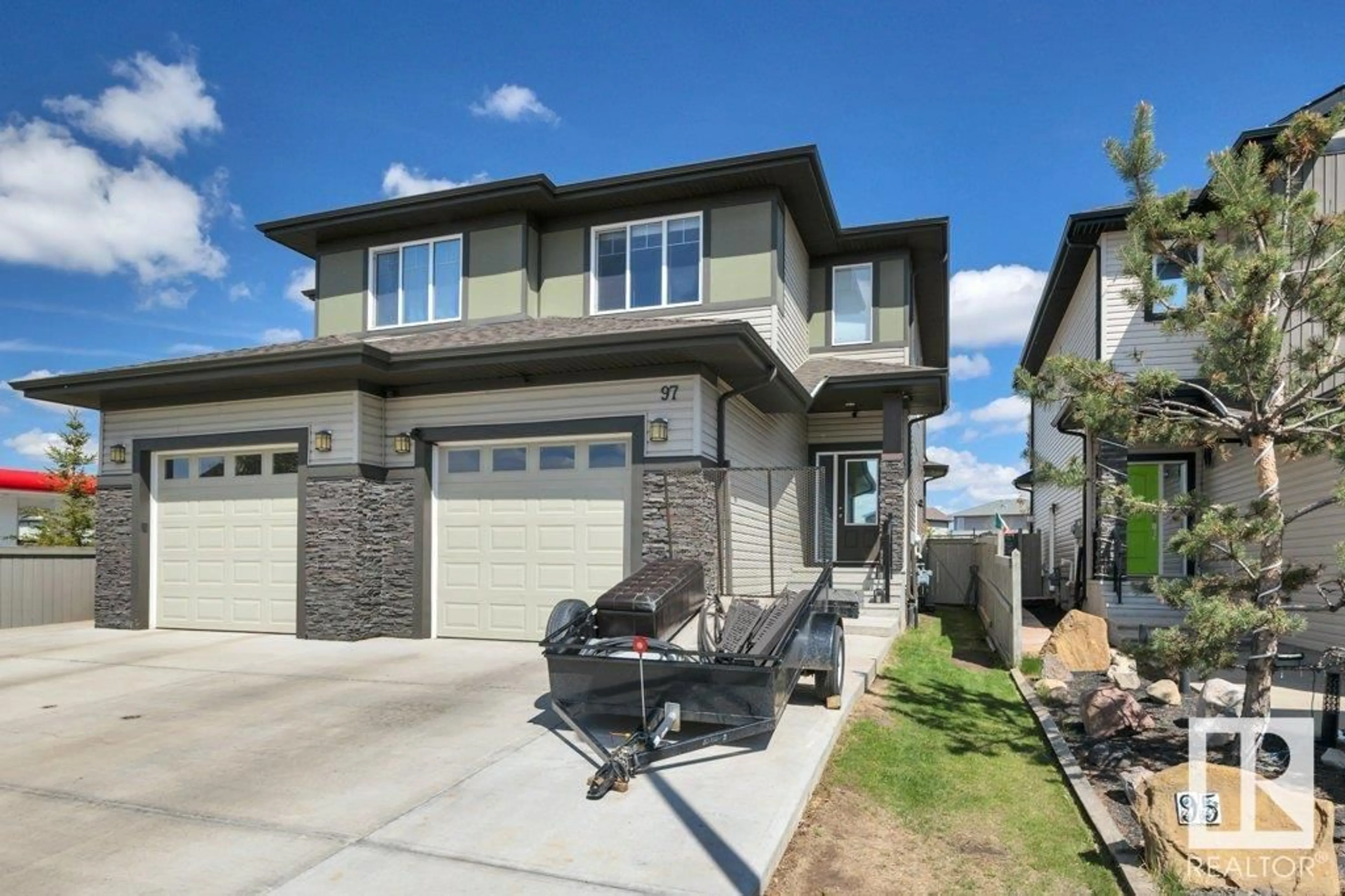 Unknown for 97 SANDALWOOD PL, Leduc Alberta T9E1C4