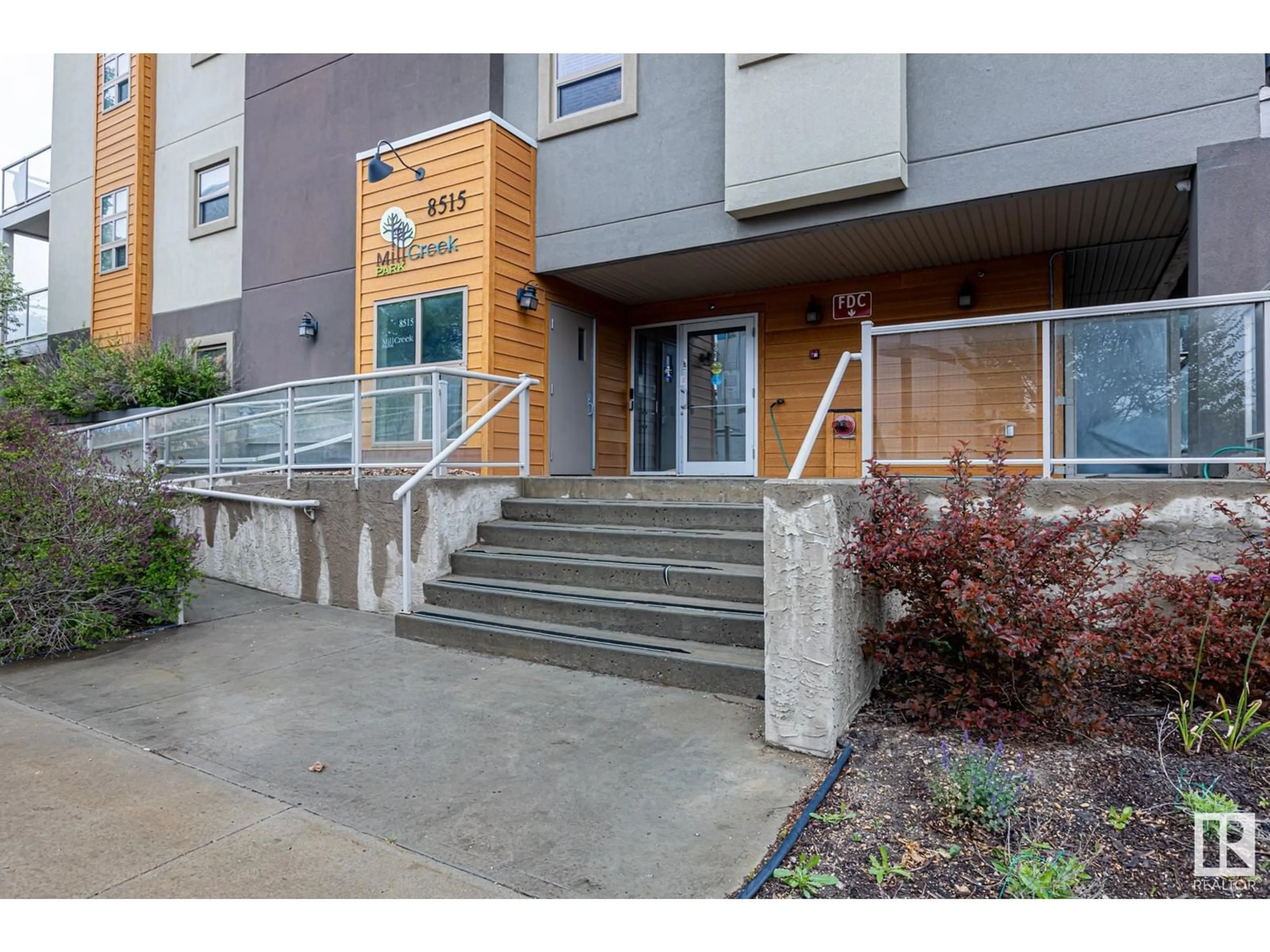 Unknown for 205 - 8515 99 ST, Edmonton Alberta T6E3T7