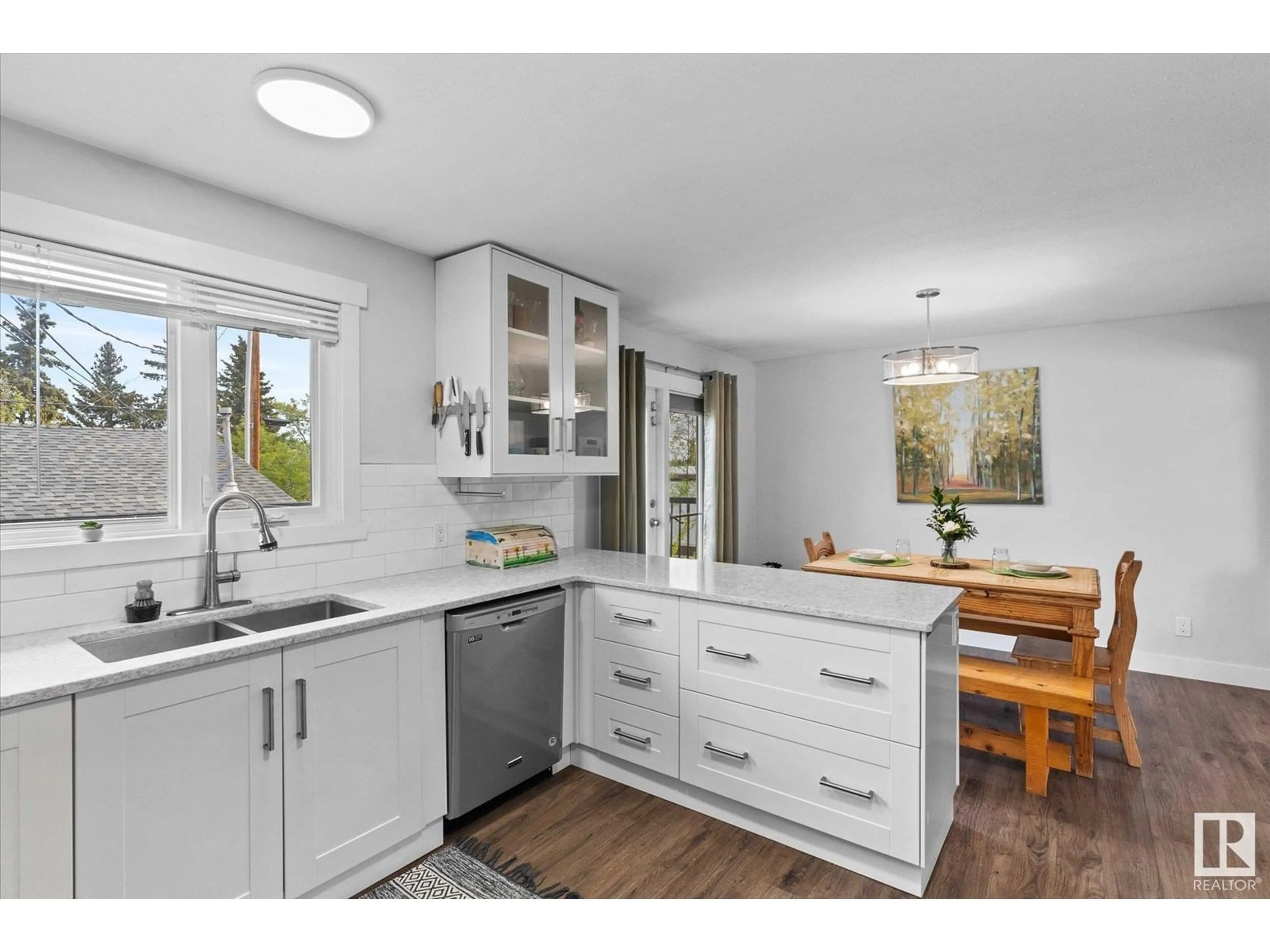 Open concept kitchen, unknown for 4920 47 AV, Evansburg Alberta T0E0T0