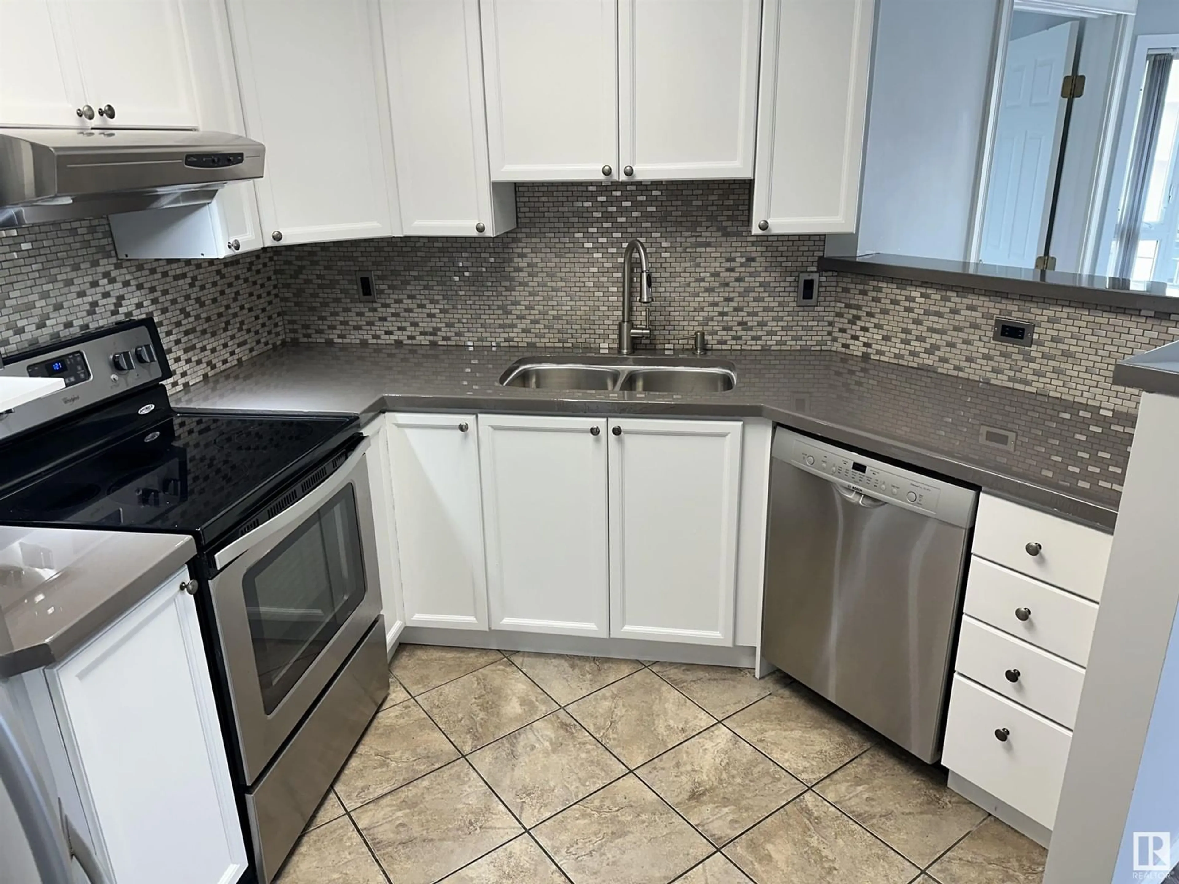Standard kitchen, ceramic/tile floor for #301 - 9905 112 ST, Edmonton Alberta T6H5N8