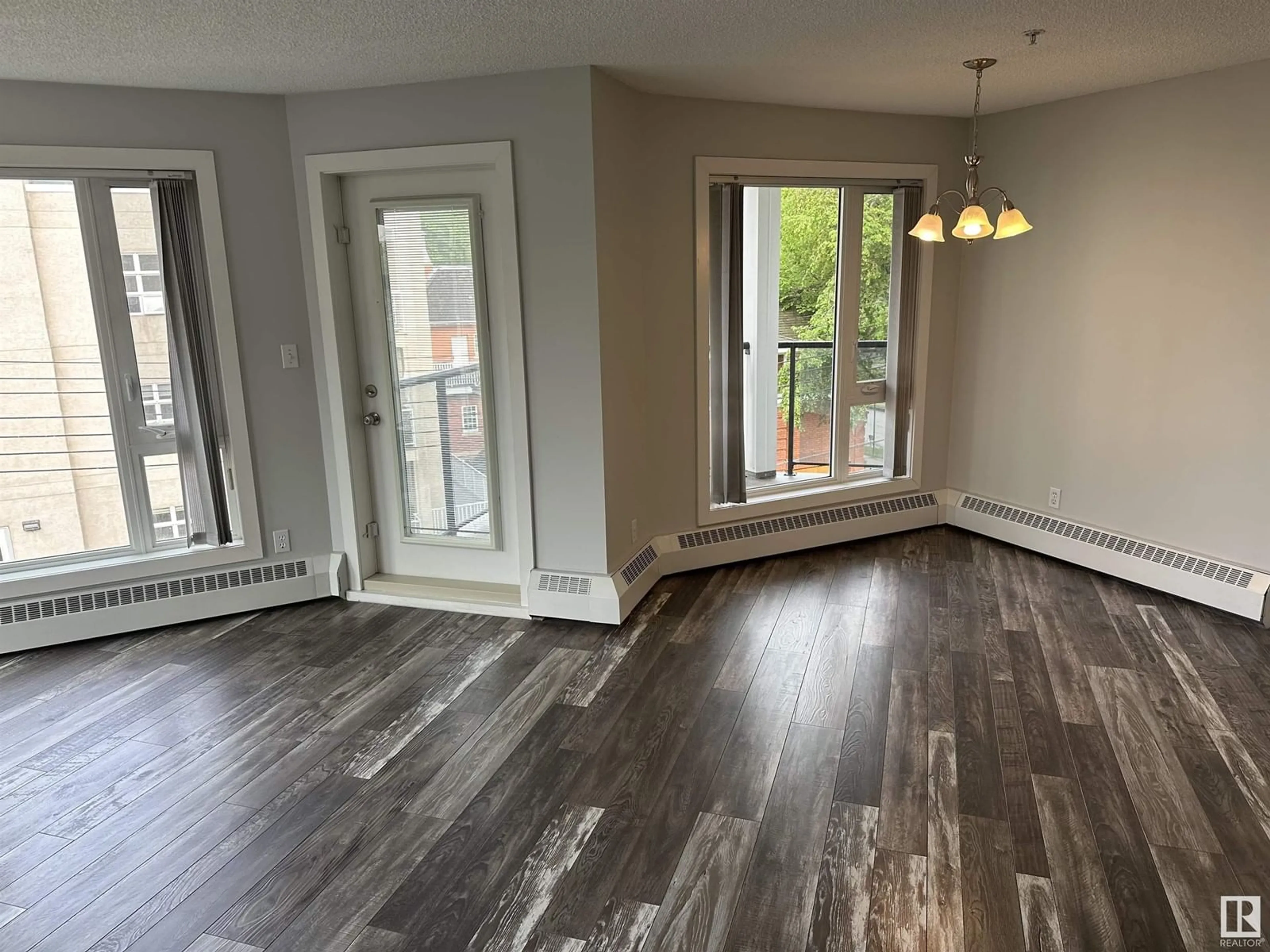 A pic of a room for #301 - 9905 112 ST, Edmonton Alberta T6H5N8