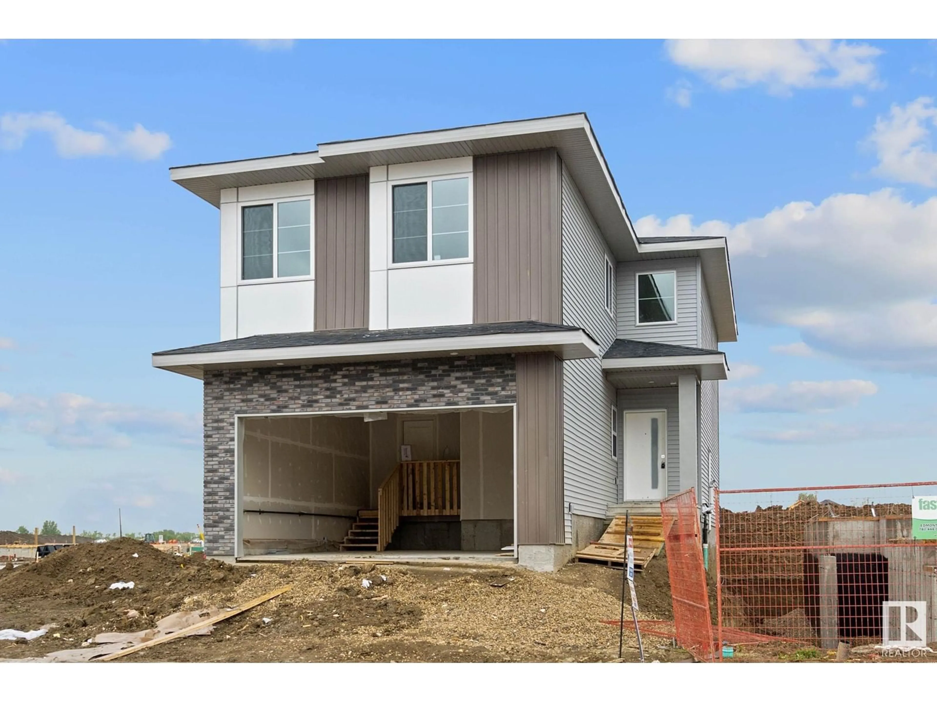 Home with vinyl exterior material, unknown for 2508 210 ST, Edmonton Alberta T6M1N9