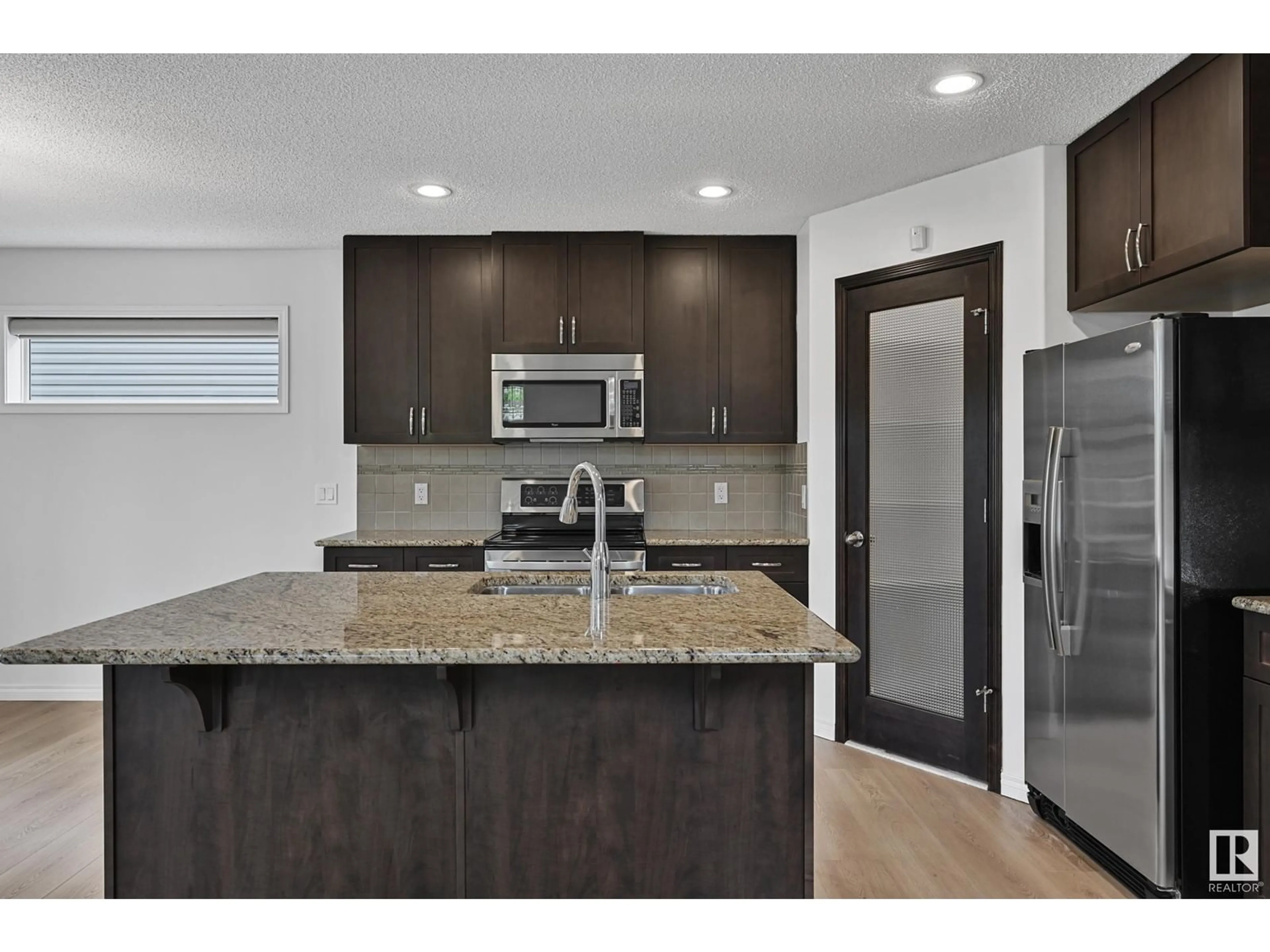 Open concept kitchen, unknown for 25 NORTON AV, St. Albert Alberta T8N4C4