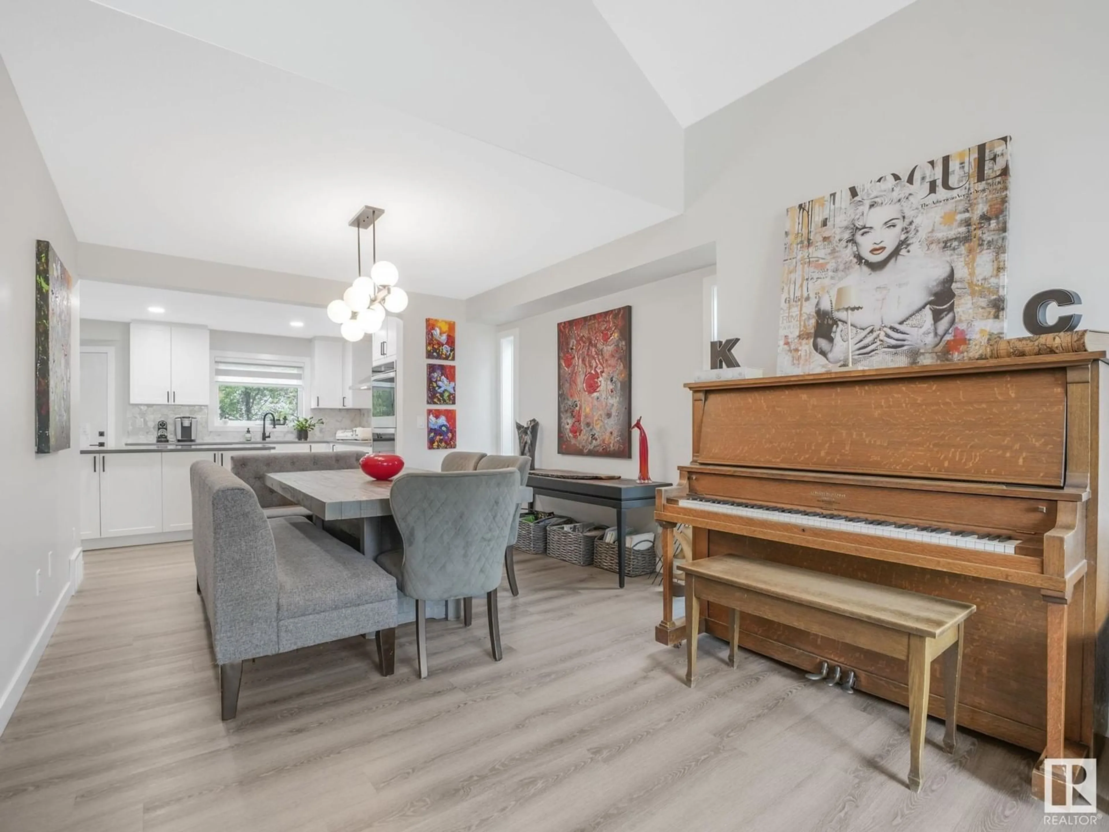 Living room with furniture, wood/laminate floor for 31 NOTTINGHAM BV, Sherwood Park Alberta T8A5M4