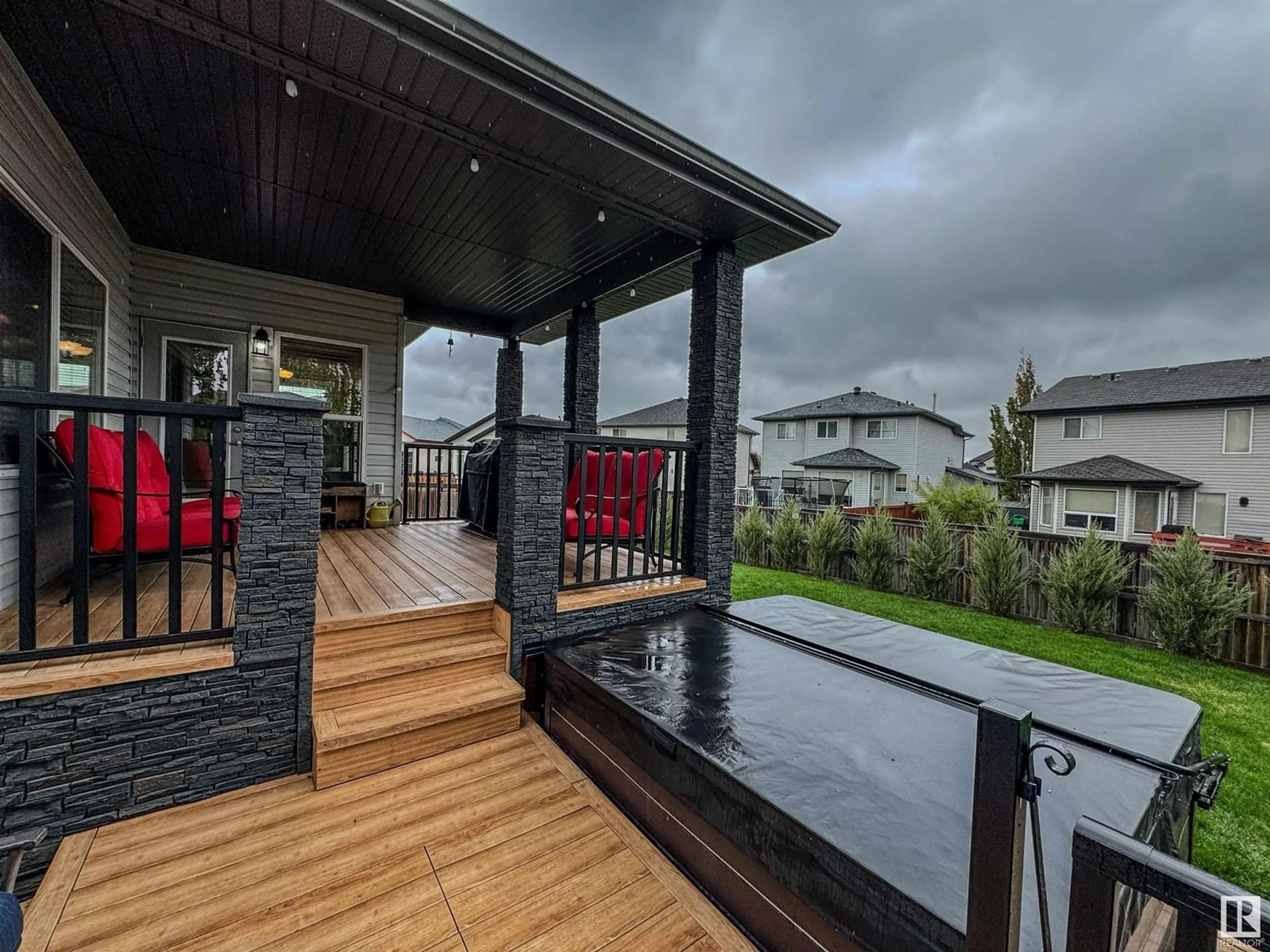 Patio, unknown for 303 FOXTAIL WY, Sherwood Park Alberta T8H3H6