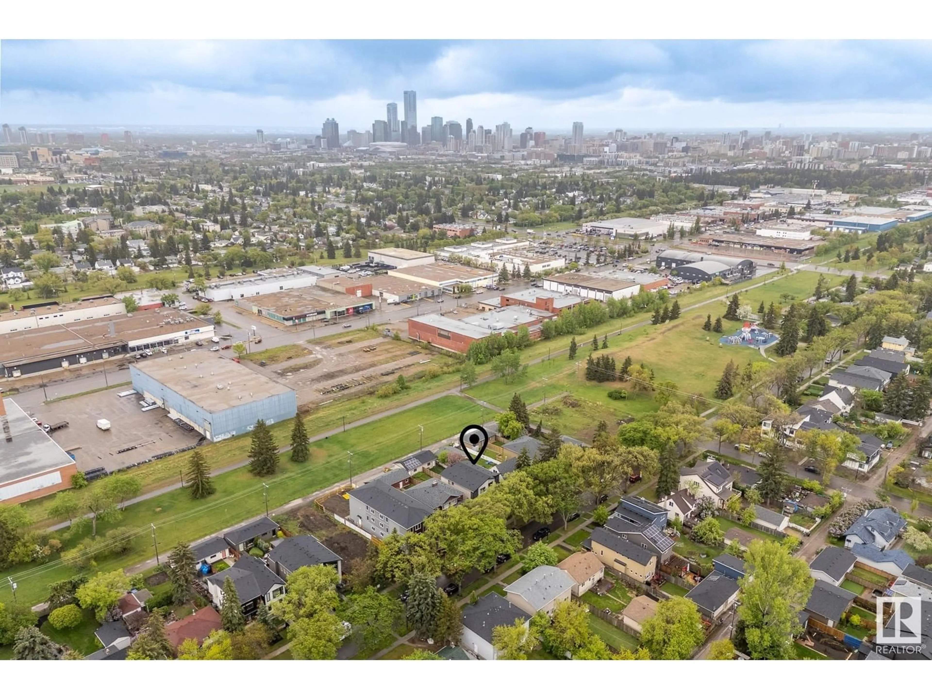 A pic from outside/outdoor area/front of a property/back of a property/a pic from drone, city buildings view from balcony for 11315 122 ST NW, Edmonton Alberta T5M0B6