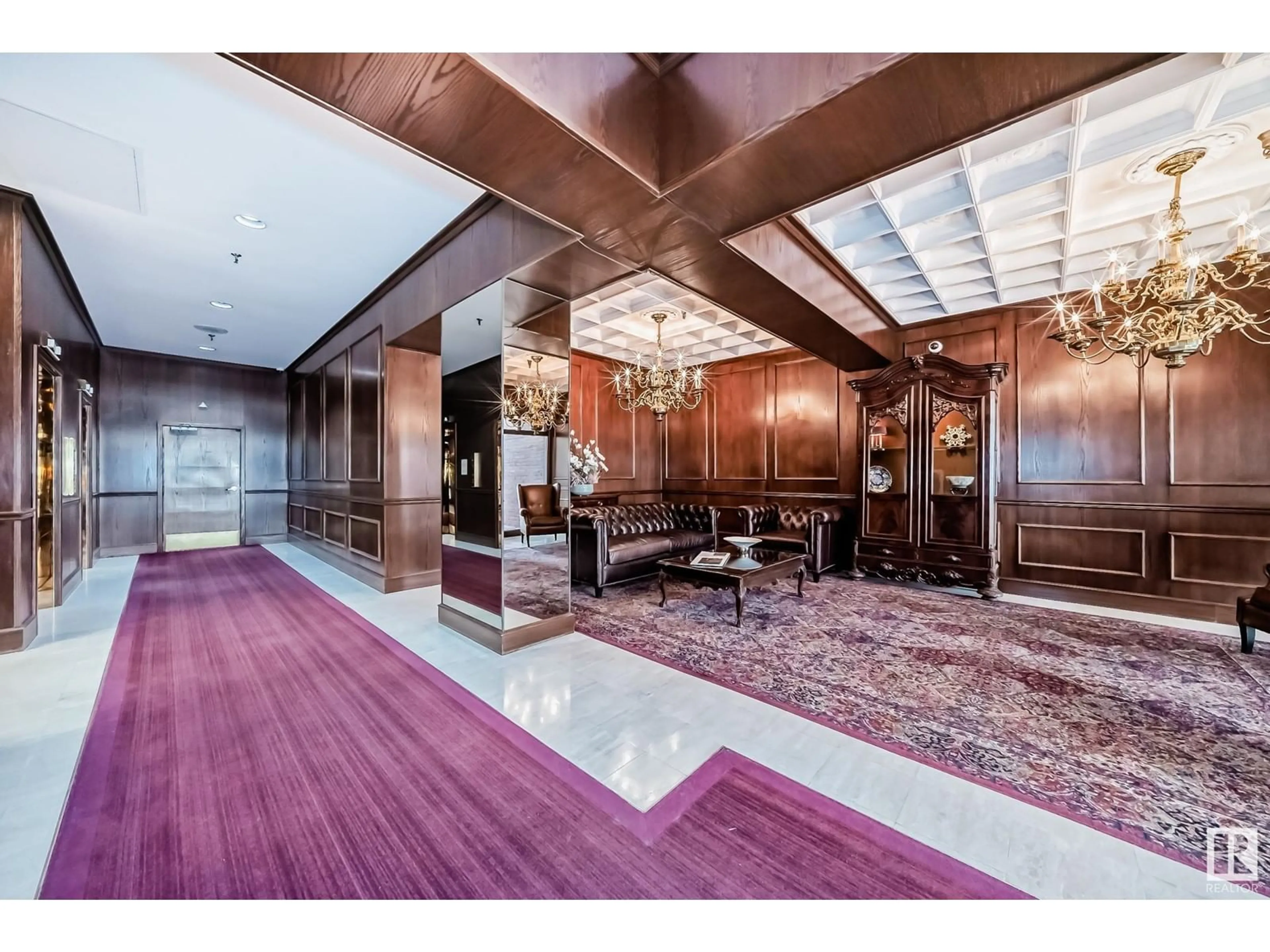 Lobby for #307 - 11503 100 AV, Edmonton Alberta T5K2K7