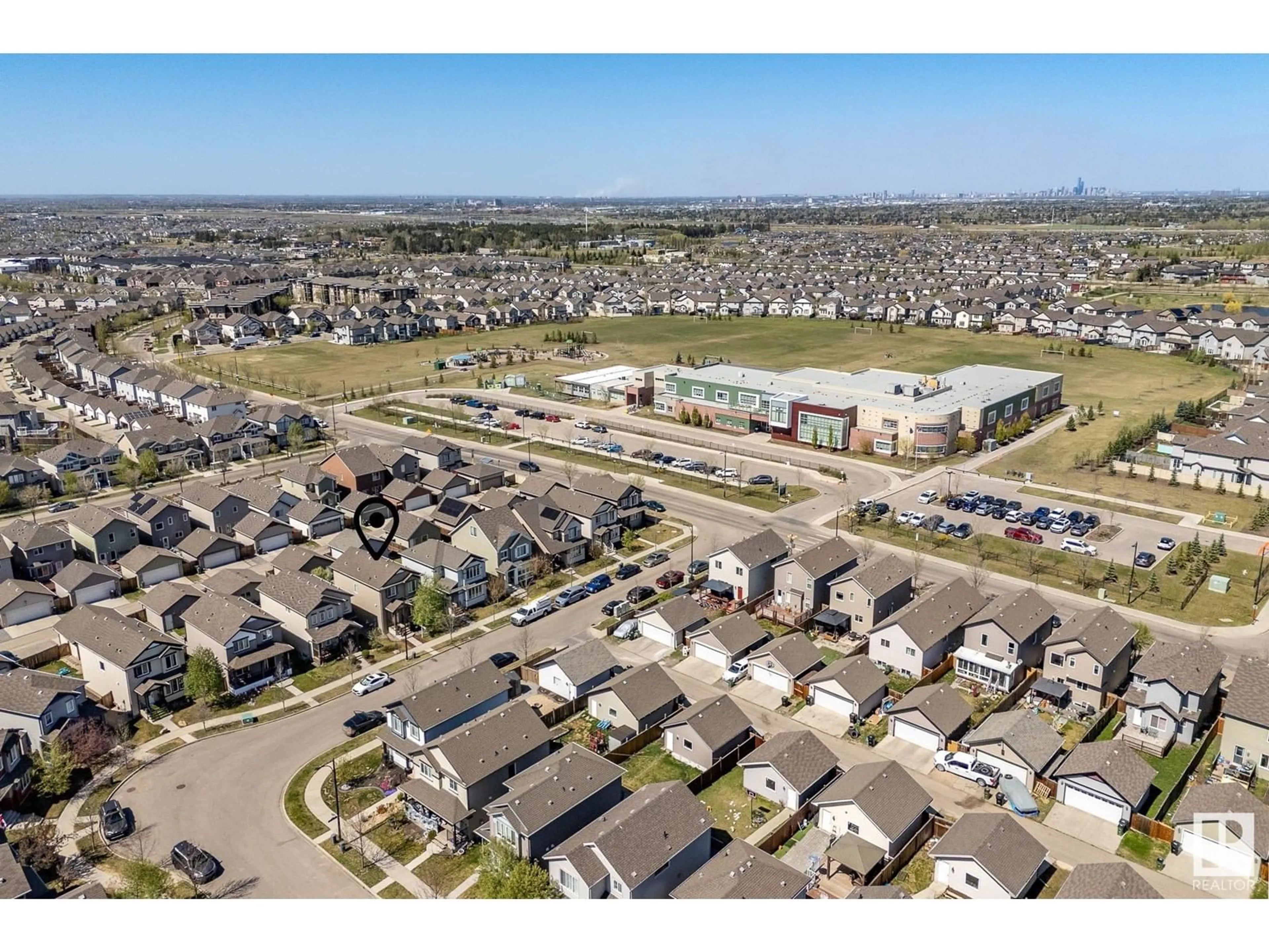 A pic from outside/outdoor area/front of a property/back of a property/a pic from drone, street for SW - 1624 57 ST, Edmonton Alberta T6X1P9