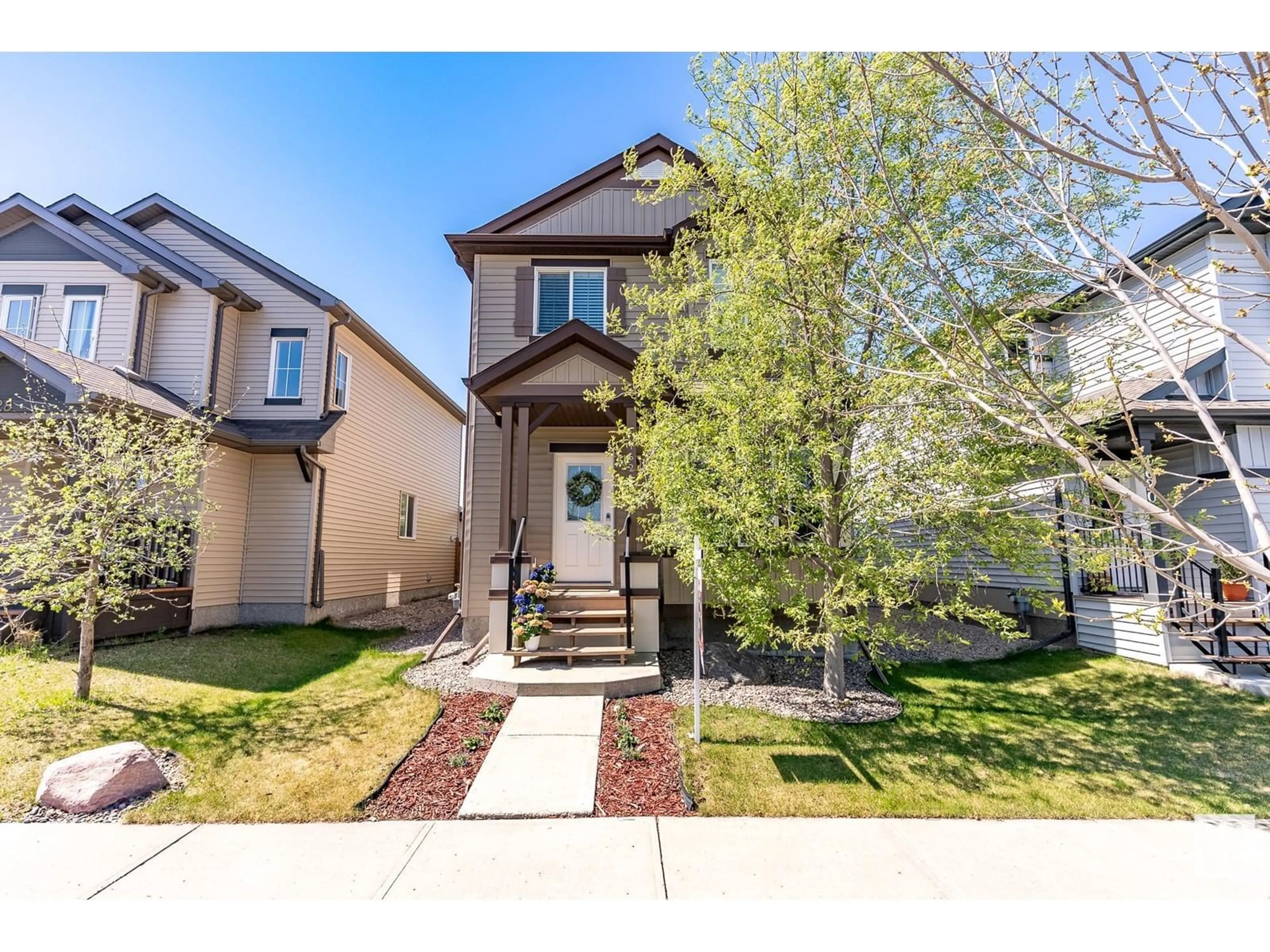 Unknown for SW - 1624 57 ST, Edmonton Alberta T6X1P9