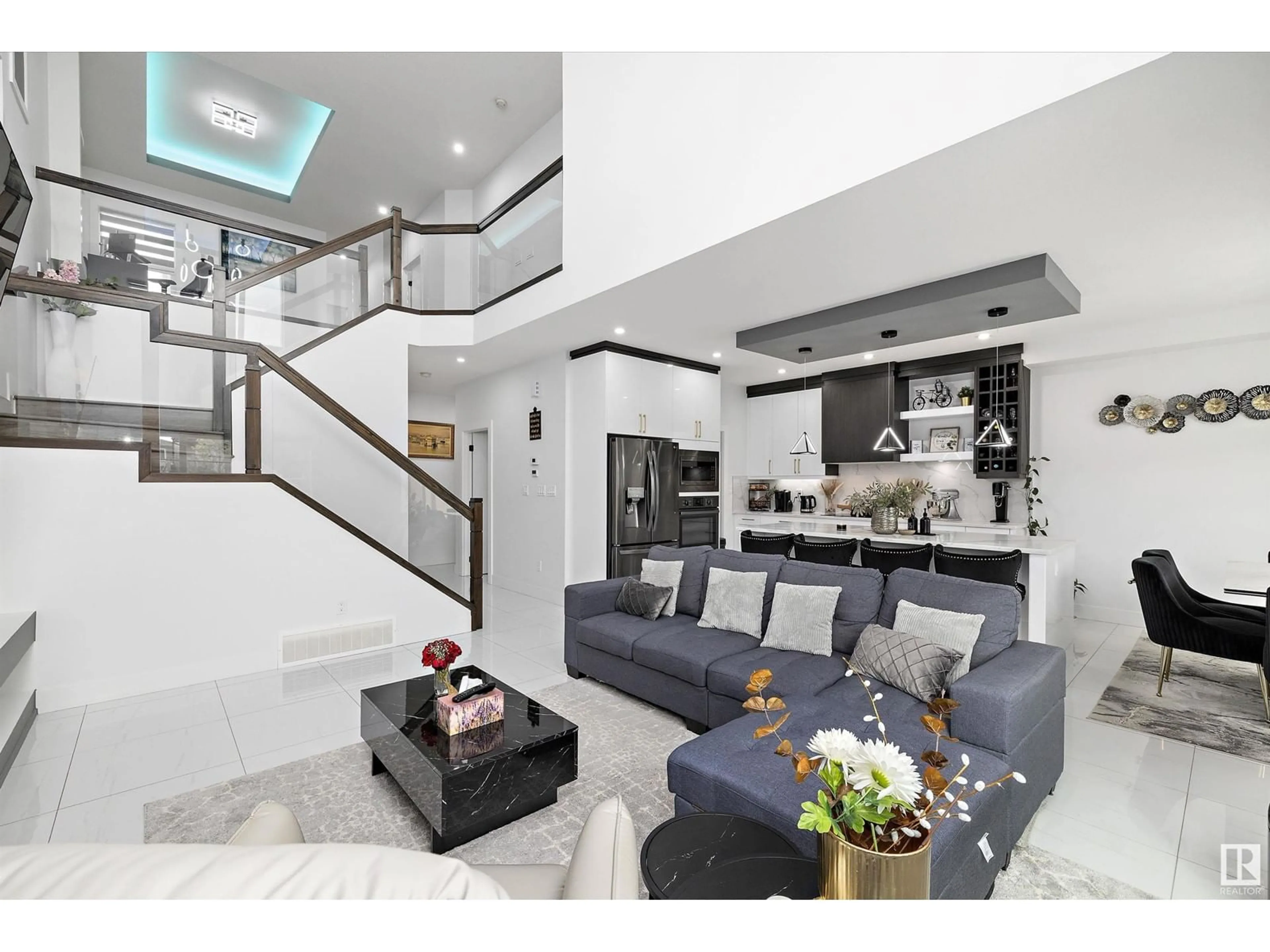 Unknown for 5343 KIMBALL PL, Edmonton Alberta T6W5E6