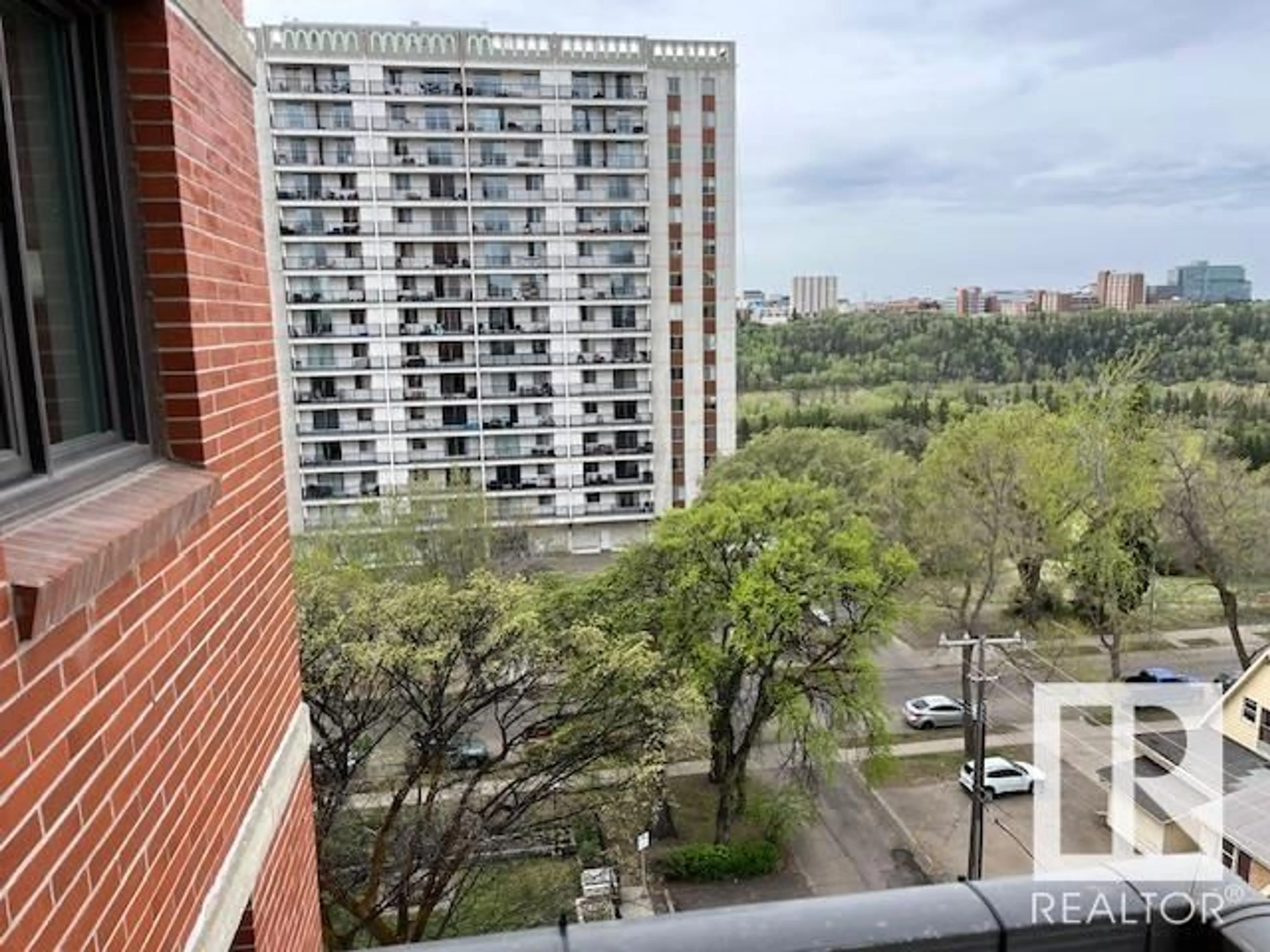 Unknown for 9916 - 905 113 ST, Edmonton Alberta T5K2N3